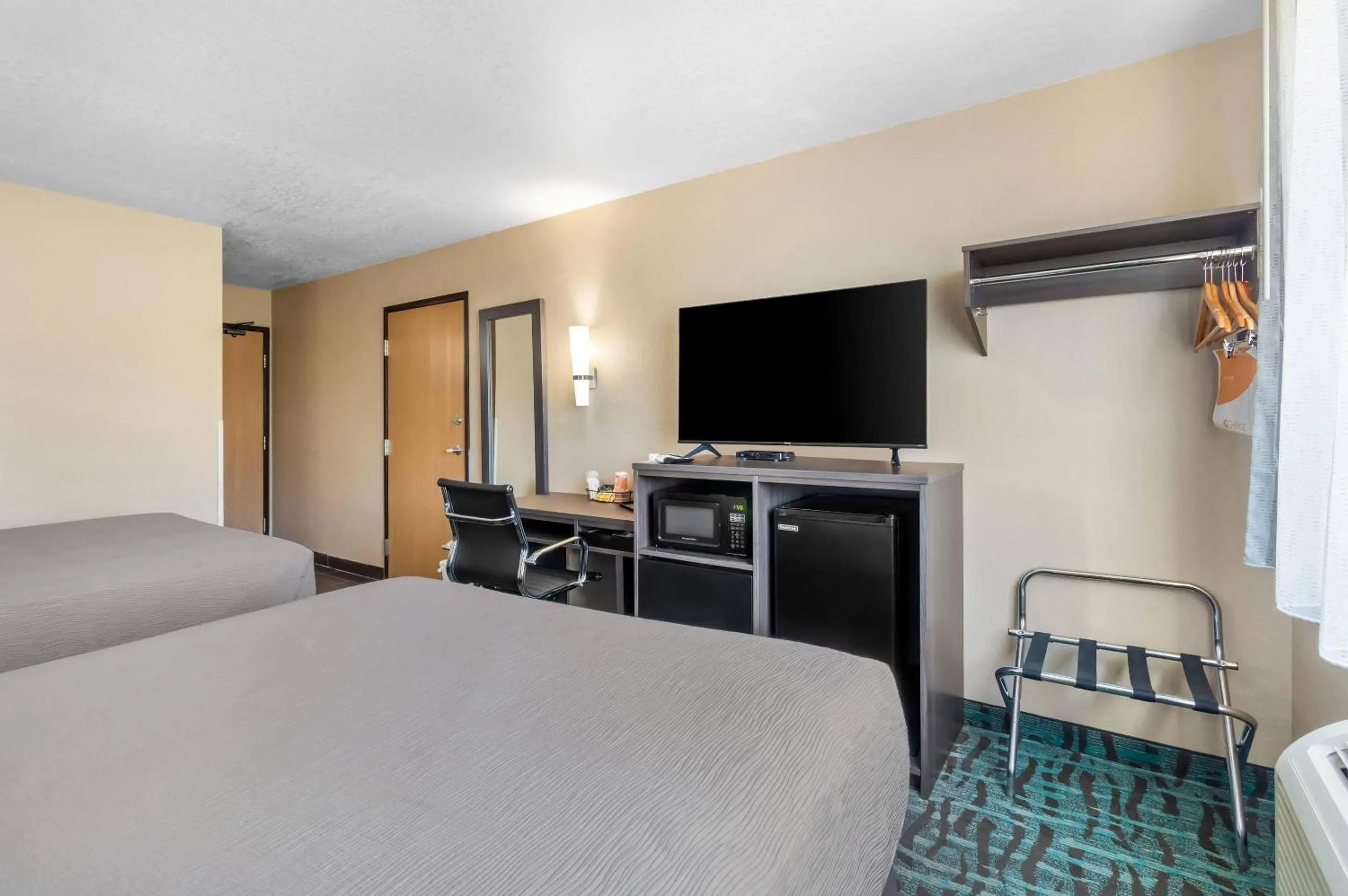 Bedroom, Bed in Quality Inn Johnstown