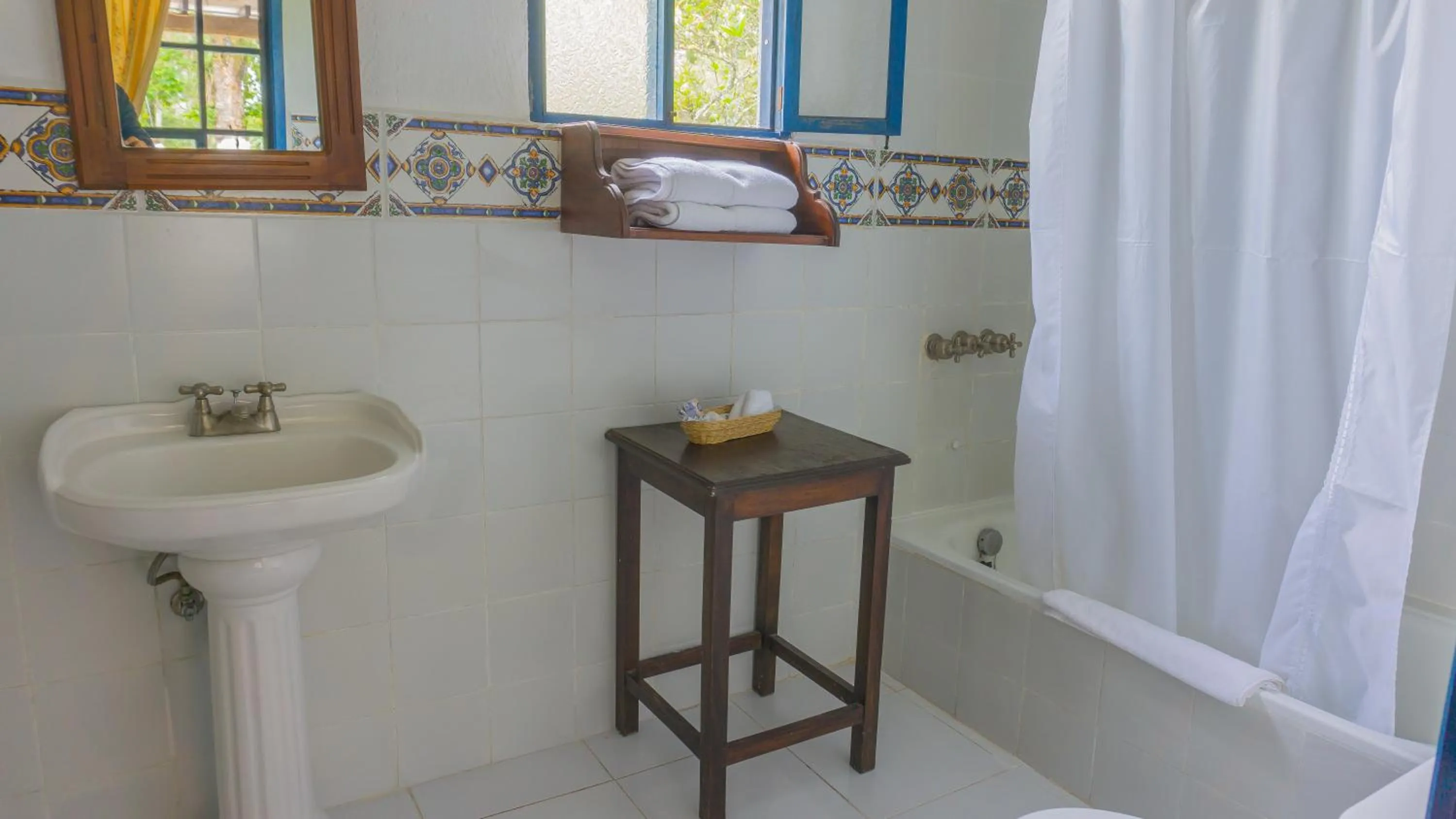 Bathroom in Hostería Hacienda Pinsaqui