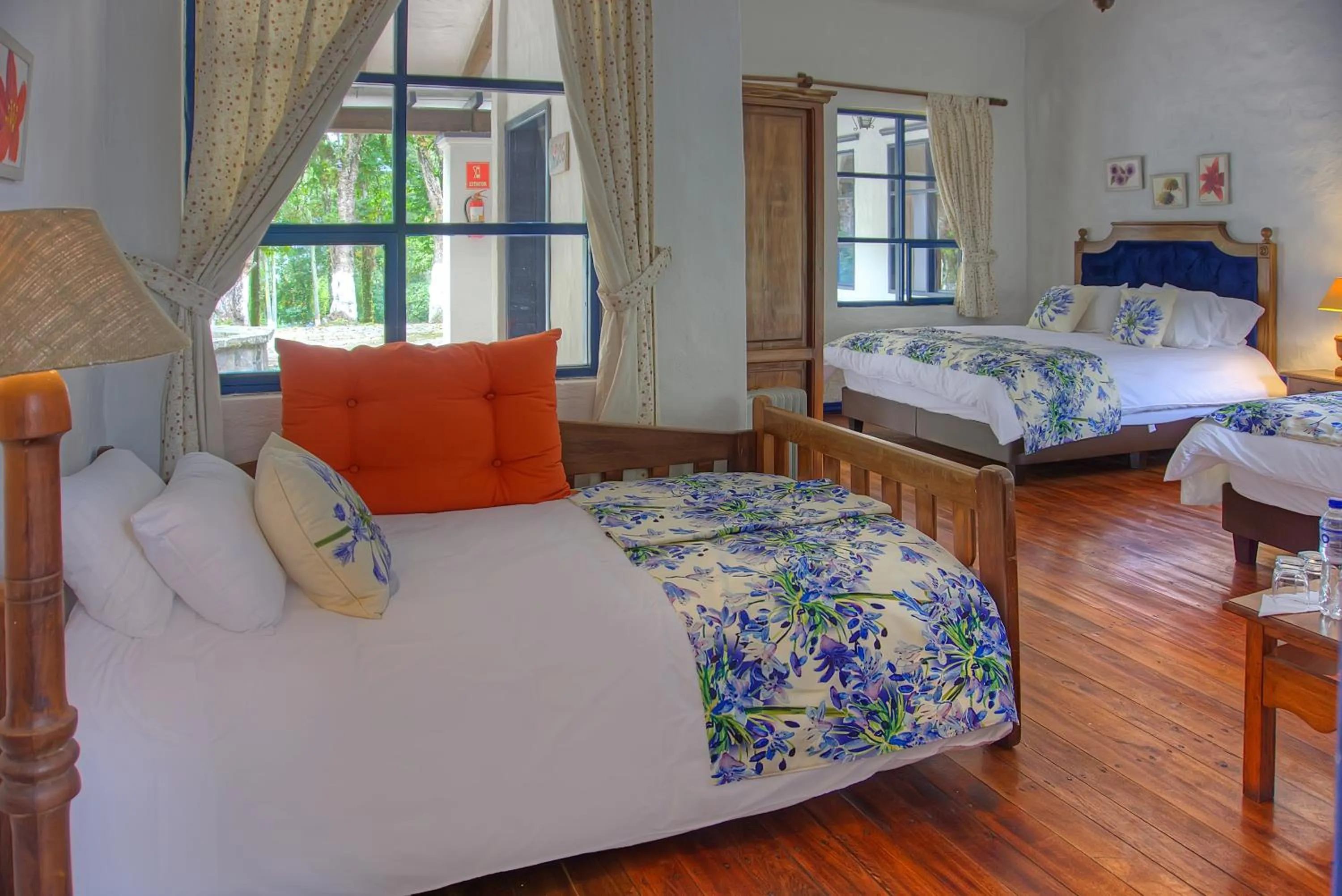 Bed in Hostería Hacienda Pinsaqui