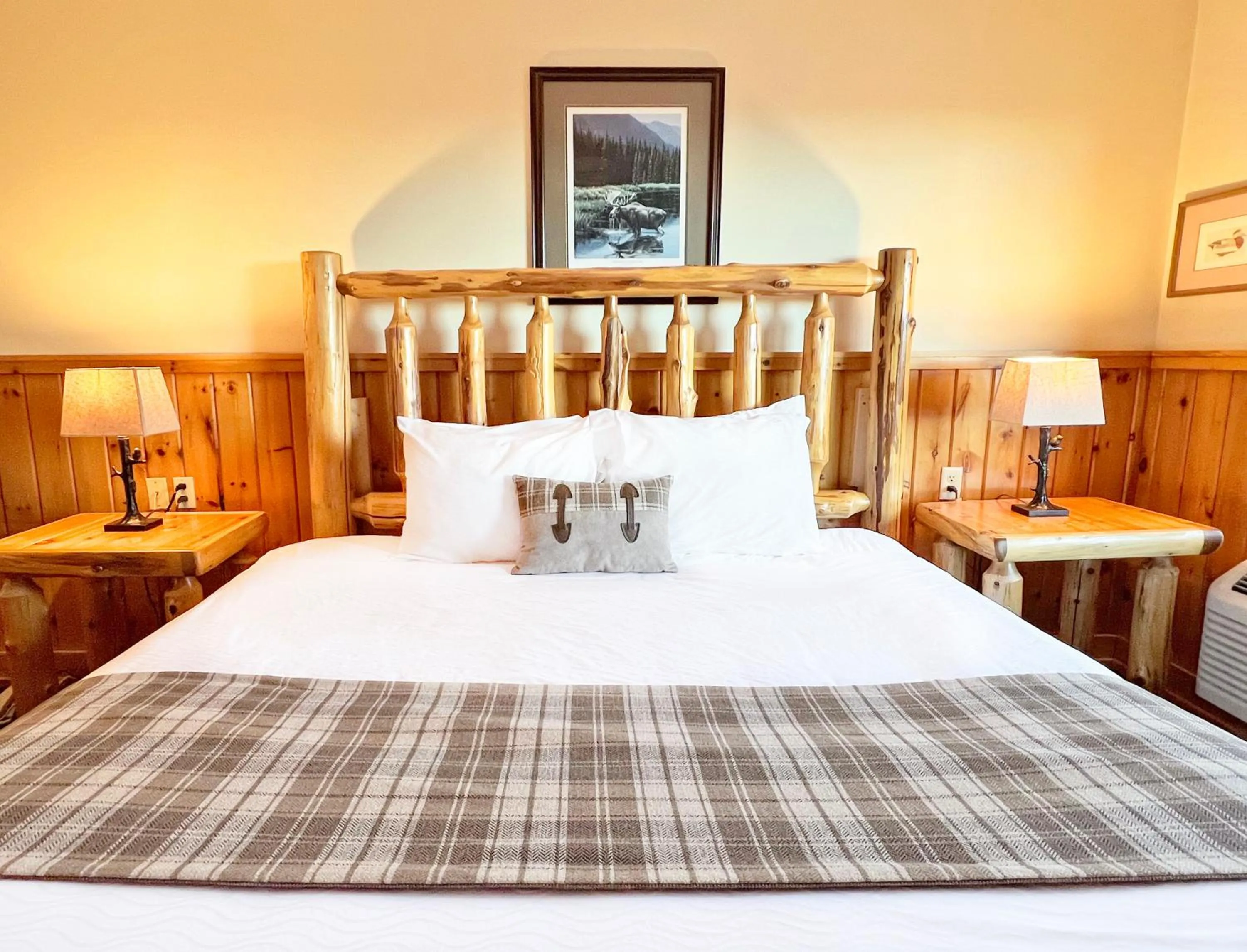 Bed in Superior Shores Resort