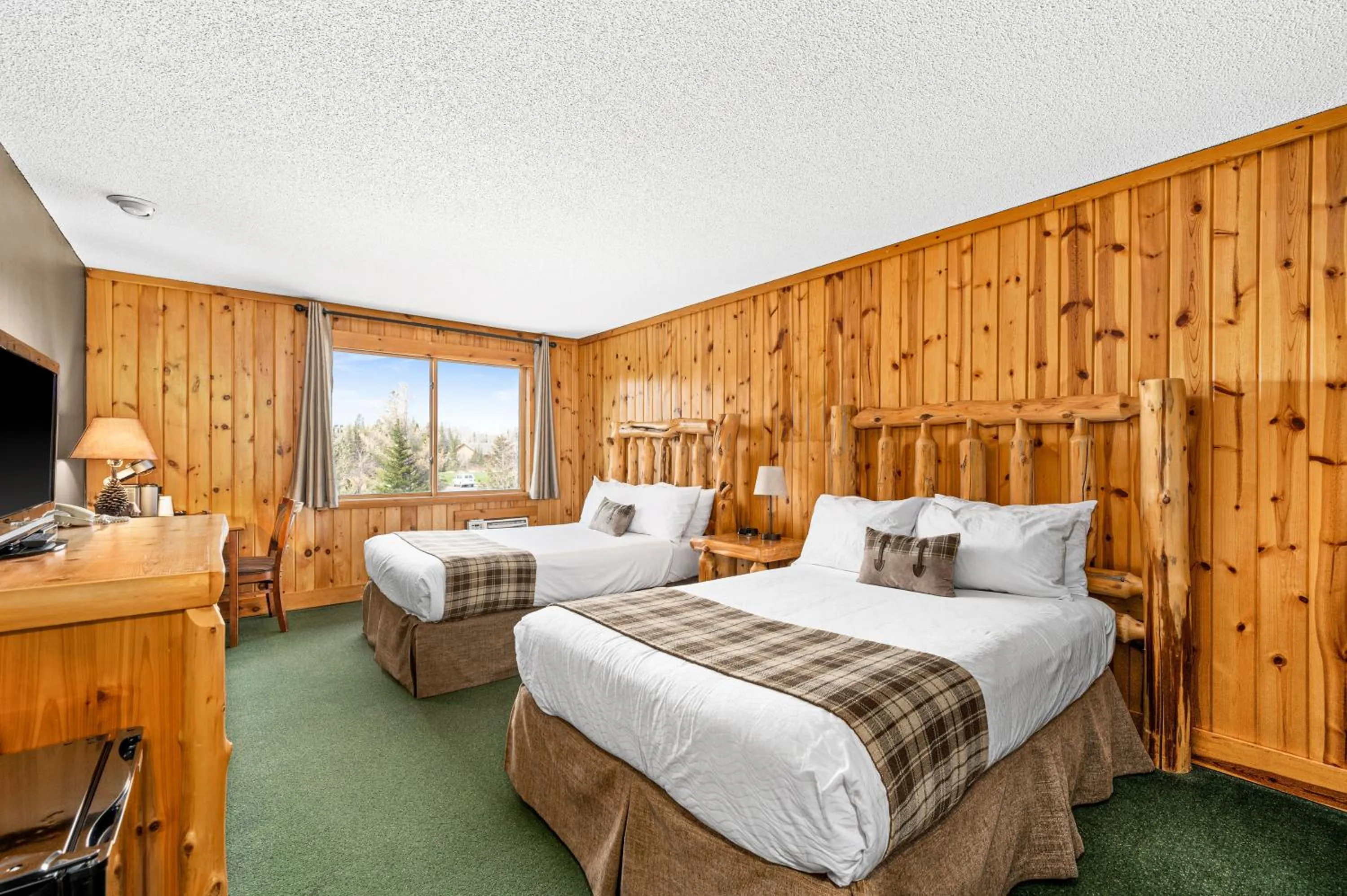 Bed in Superior Shores Resort