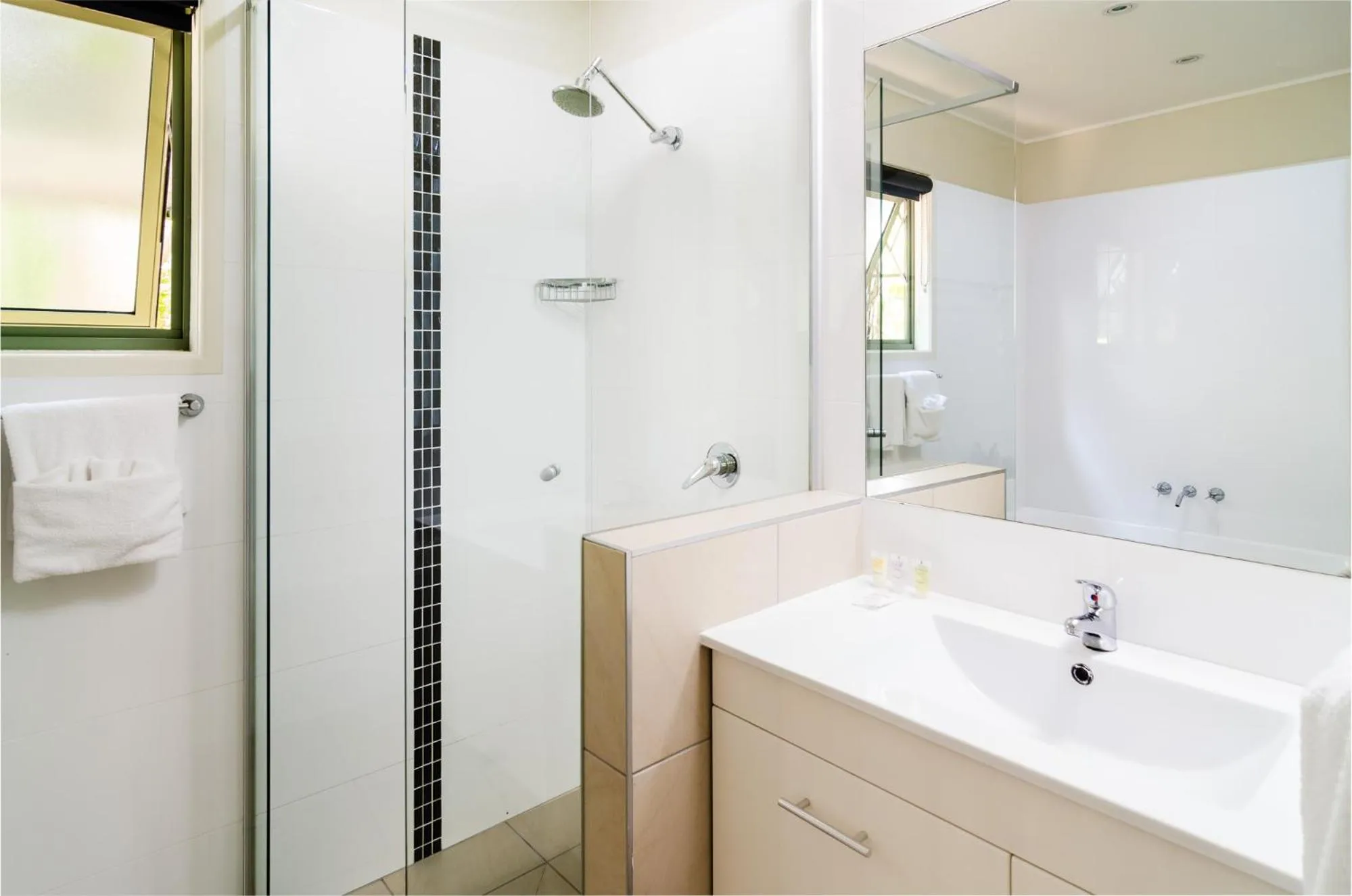 The Retreat Beach Houses