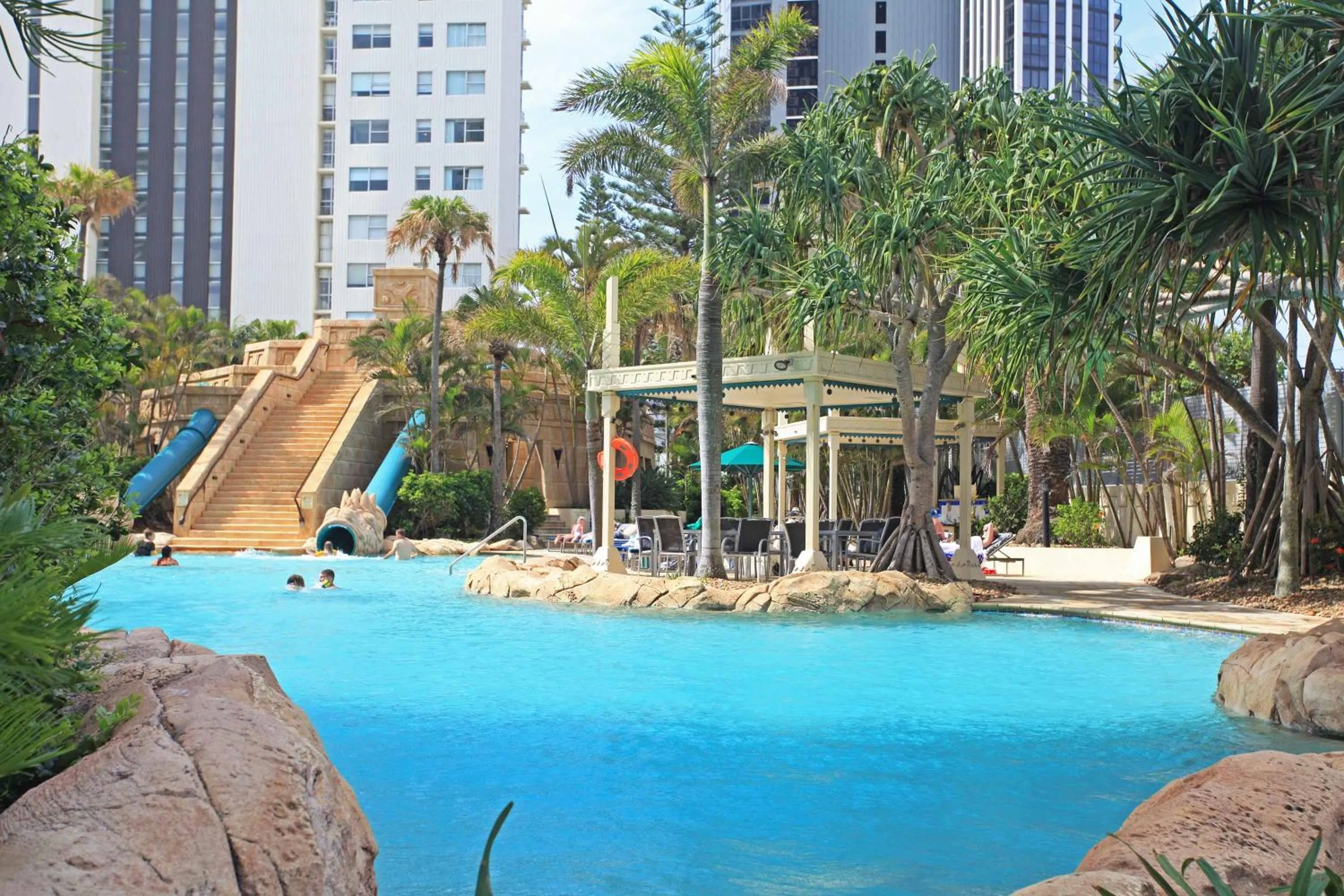 Swimming pool in Holiday Holiday Sun City Apartments
