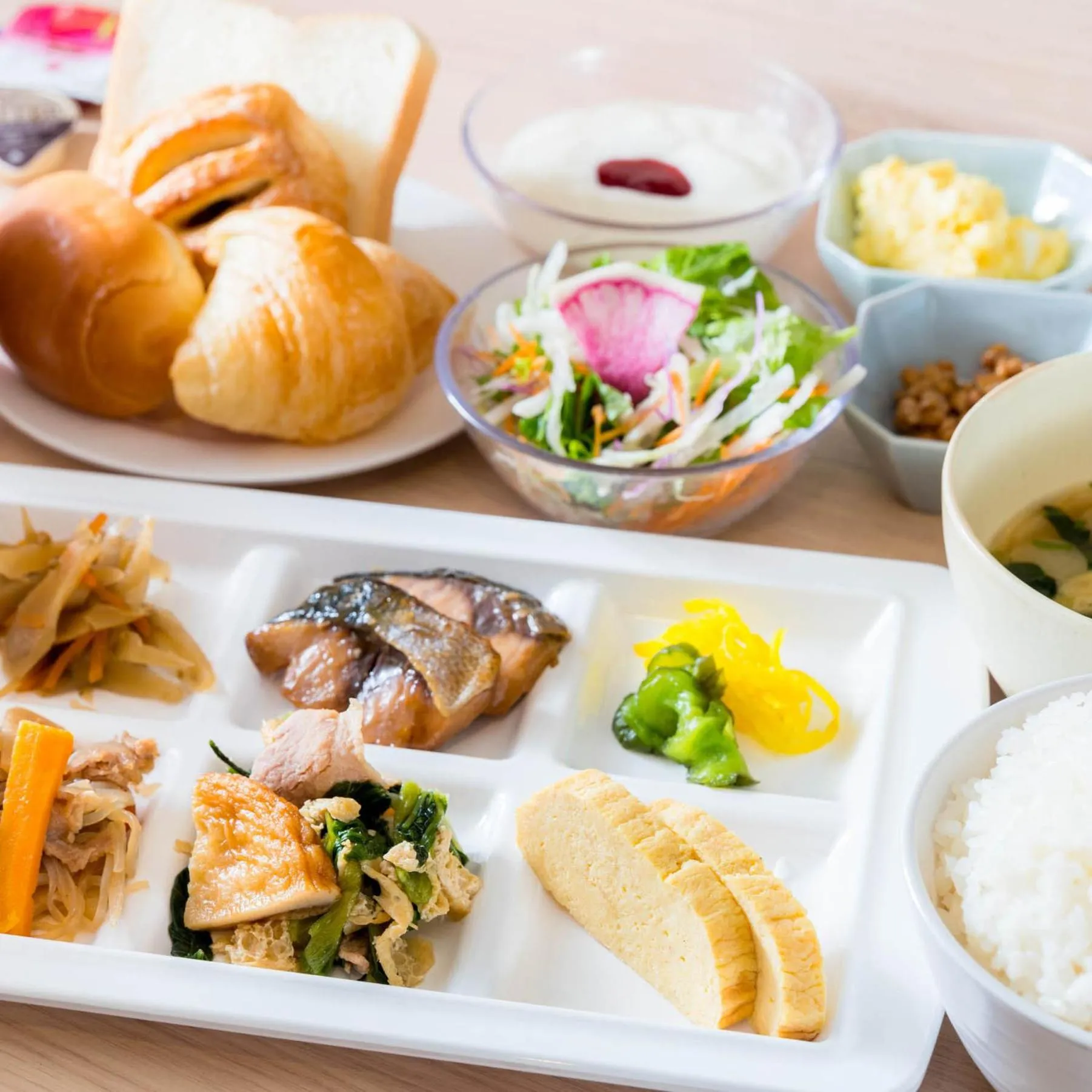 Buffet breakfast, Food in Super Hotel Osaka Tennoji