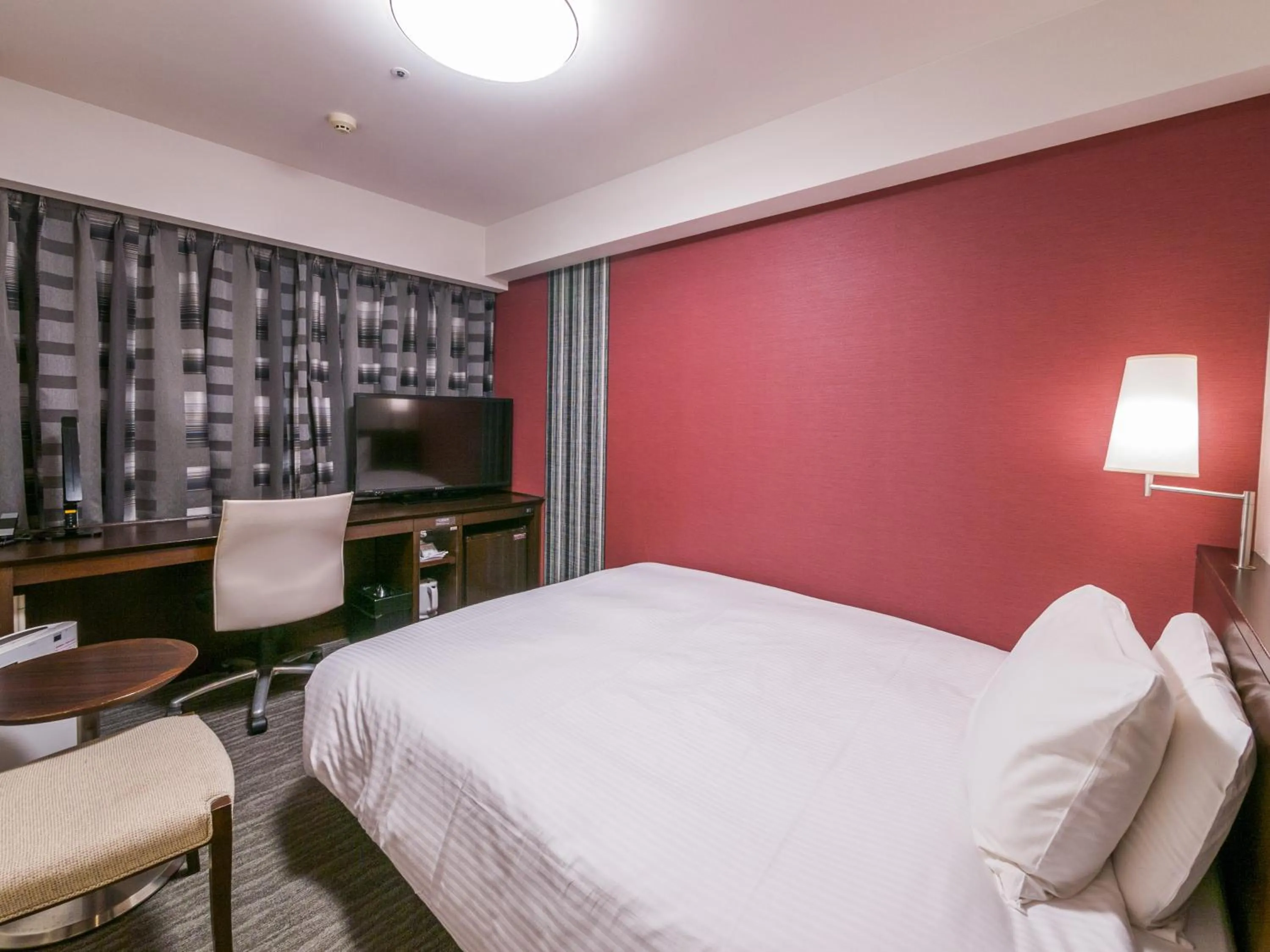 Photo of the whole room, Bed in Richmond Hotel Fukuoka Tenjin