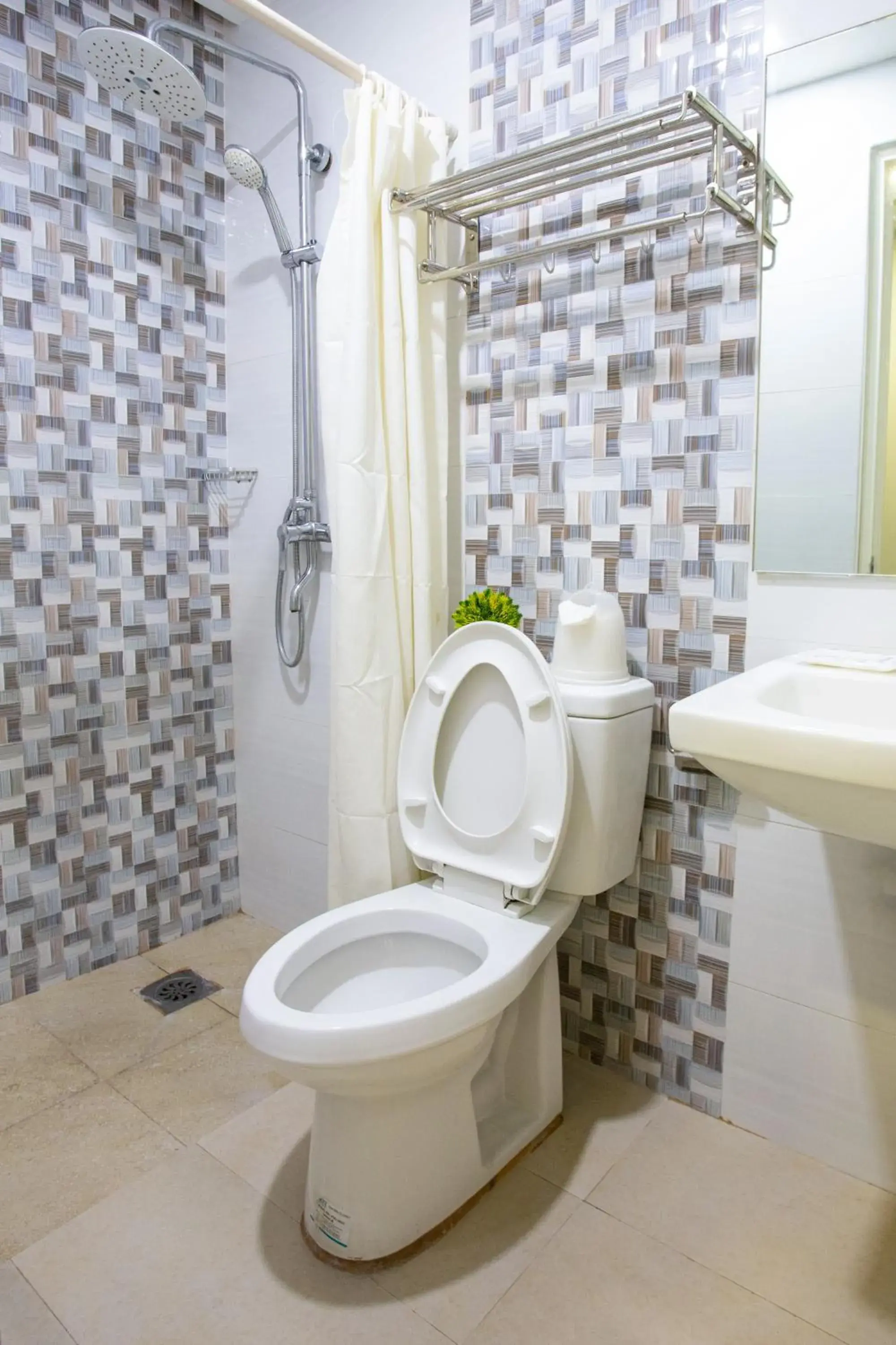 Deluxe Family Room in The Rooms by Alinace at Mango Hotel Deluxe Family Room in The Rooms by Alinace at Mango Hotel