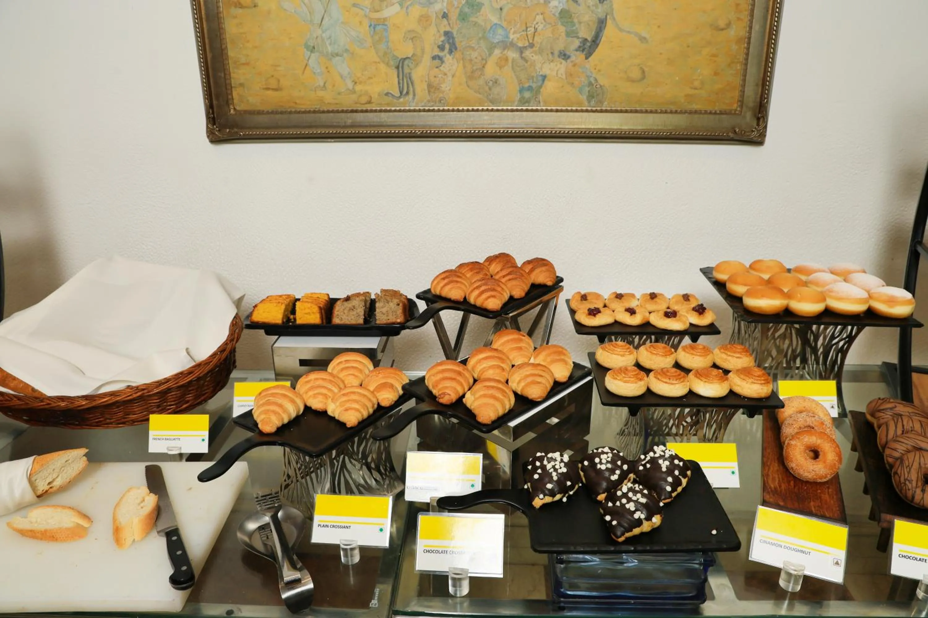 Food and drinks in Le Royal Meridien Chennai