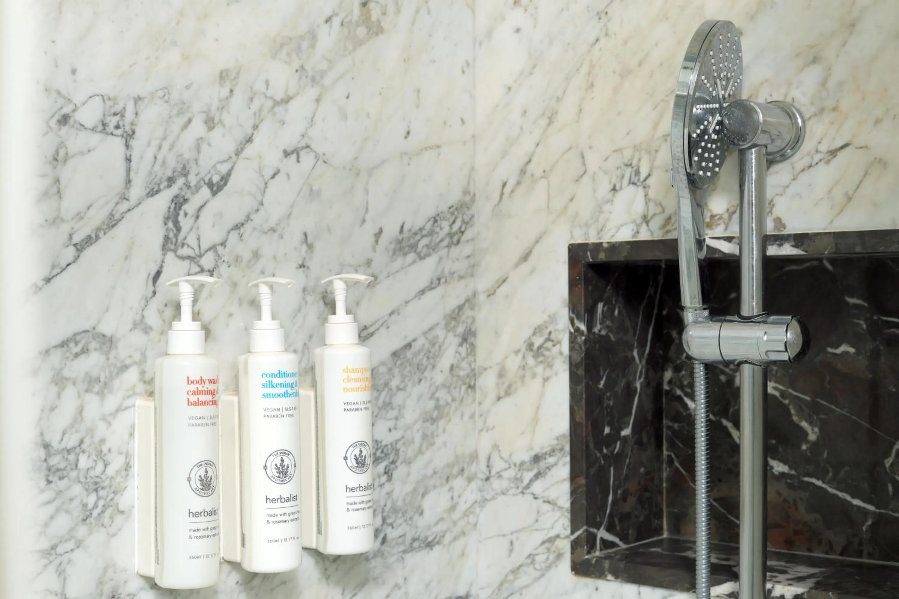 Bathroom in Le Royal Meridien Chennai