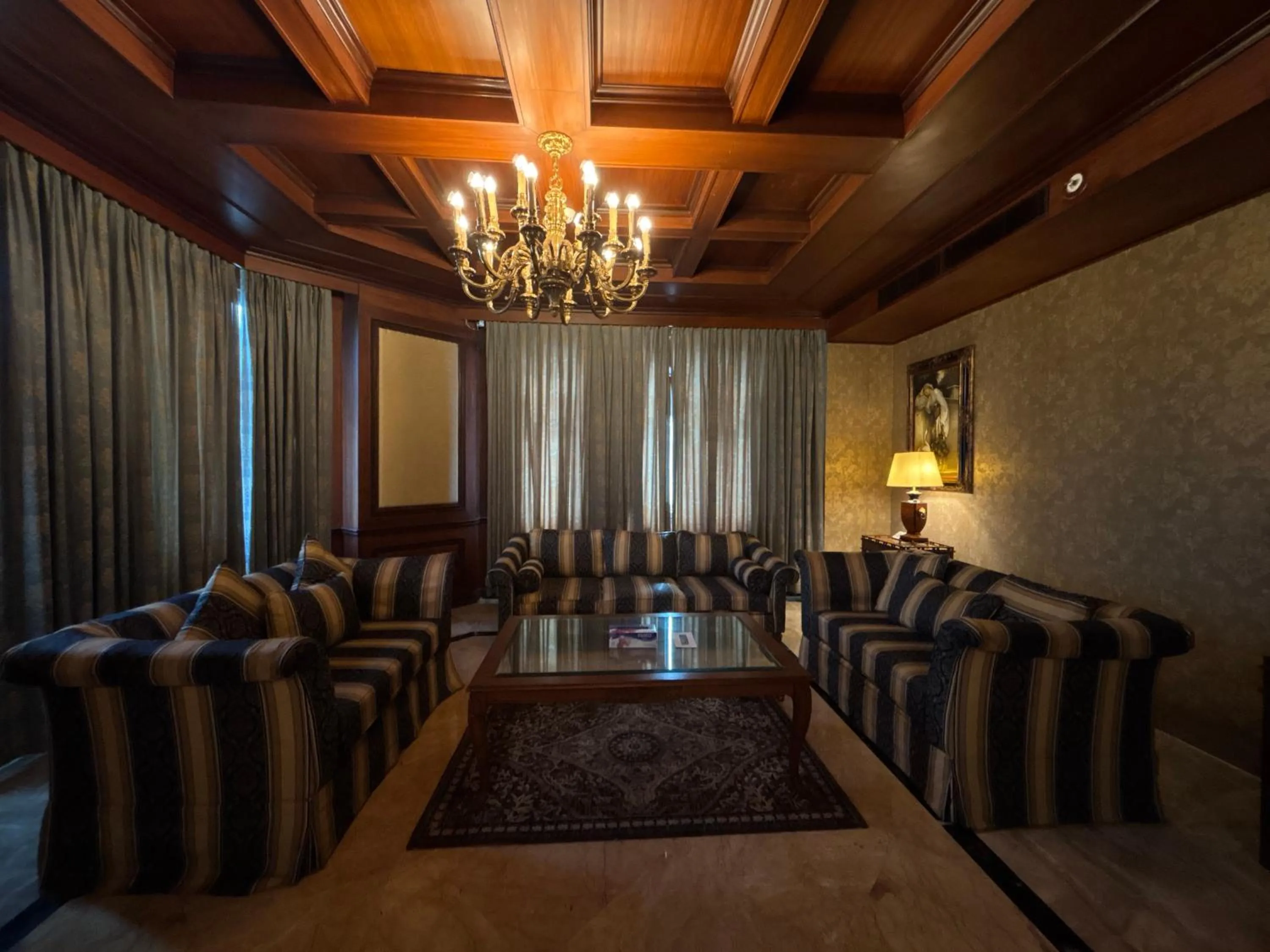 Living room in Le Royal Meridien Chennai