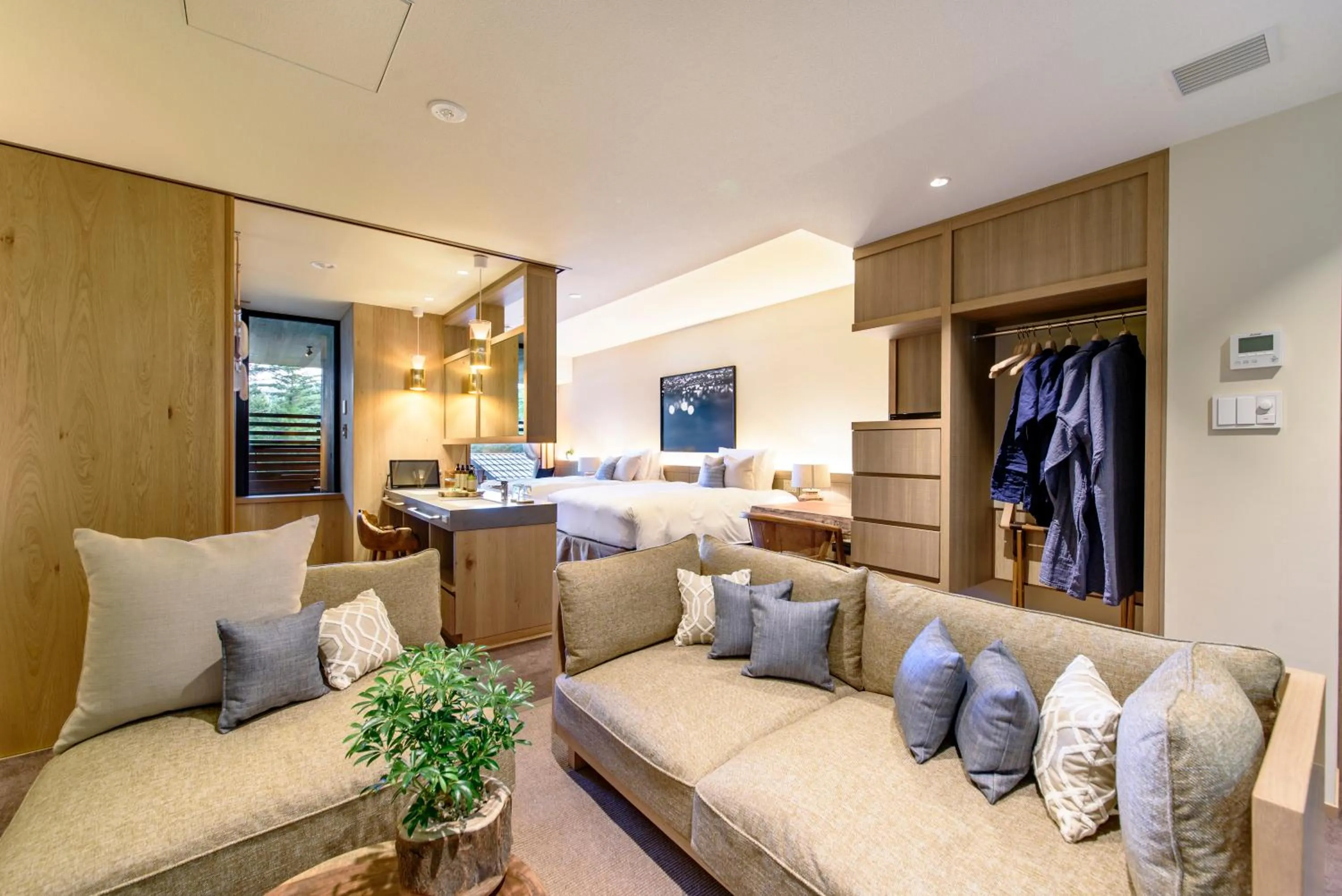 Photo of the whole room in Fufu Kawaguchiko