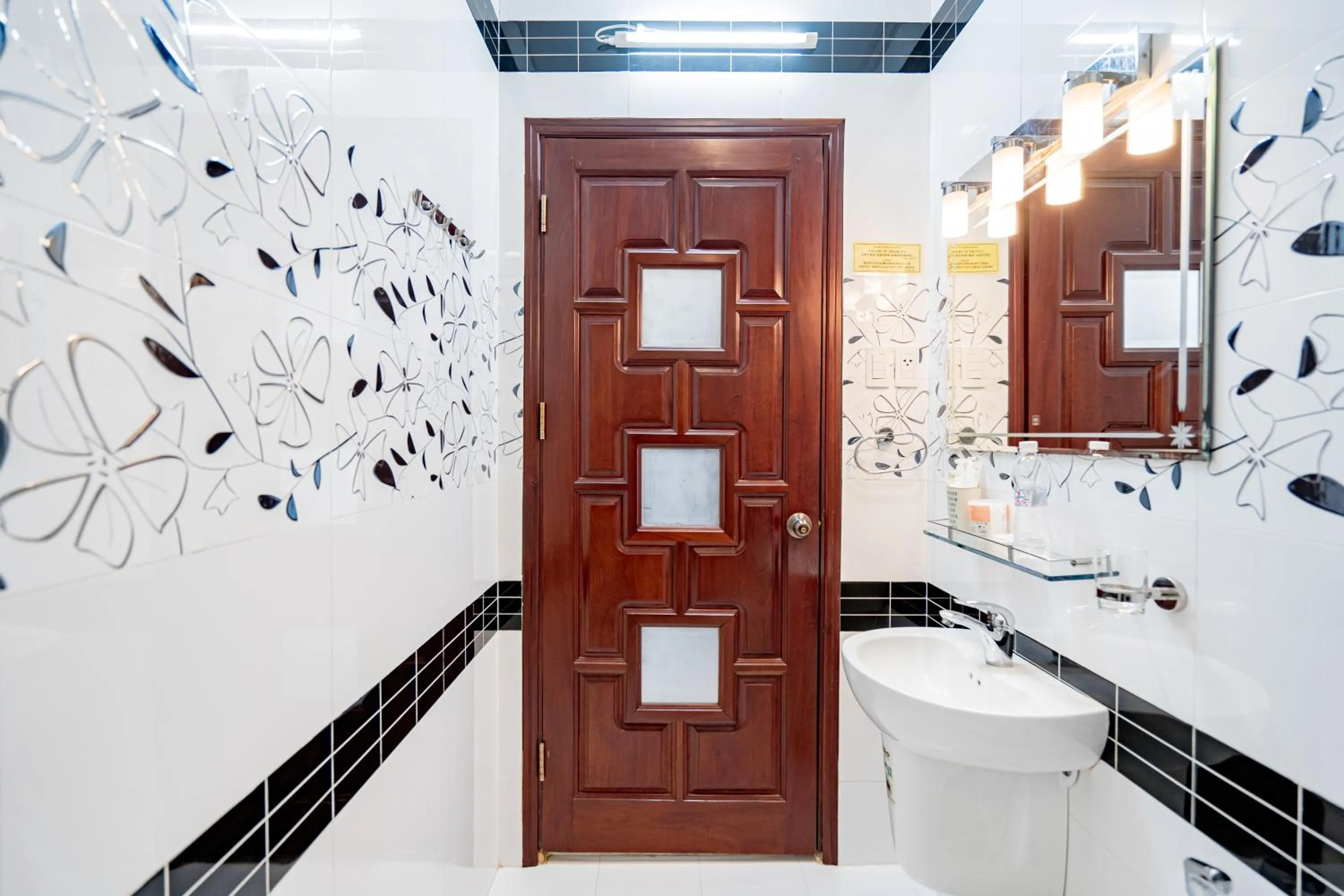 Bathroom in Ben Thanh Retreats Hotel