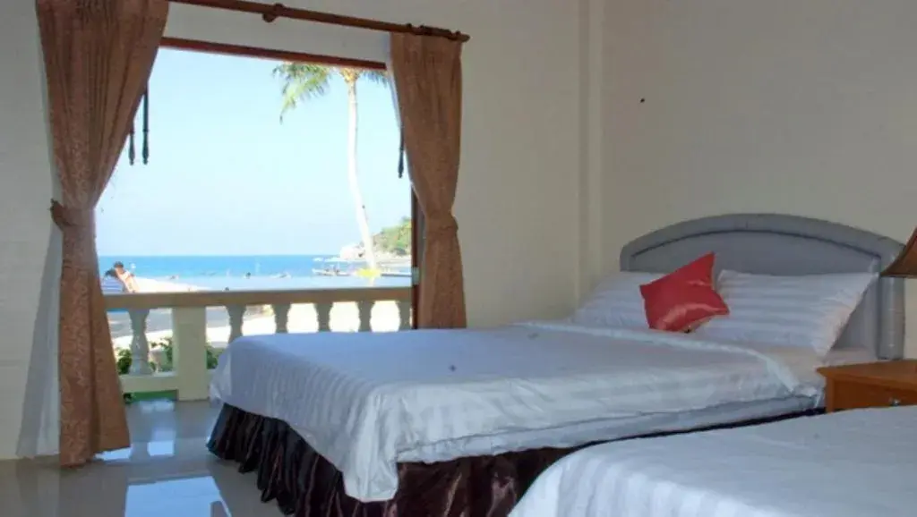 Bungalow with Pool View in Starlight Resort Koh Phangan Bungalow with Pool View in Starlight Resort Koh Phangan