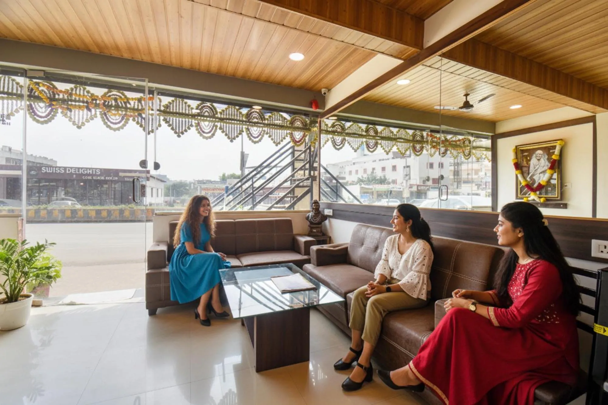 Seating area in Via Comfort Executive