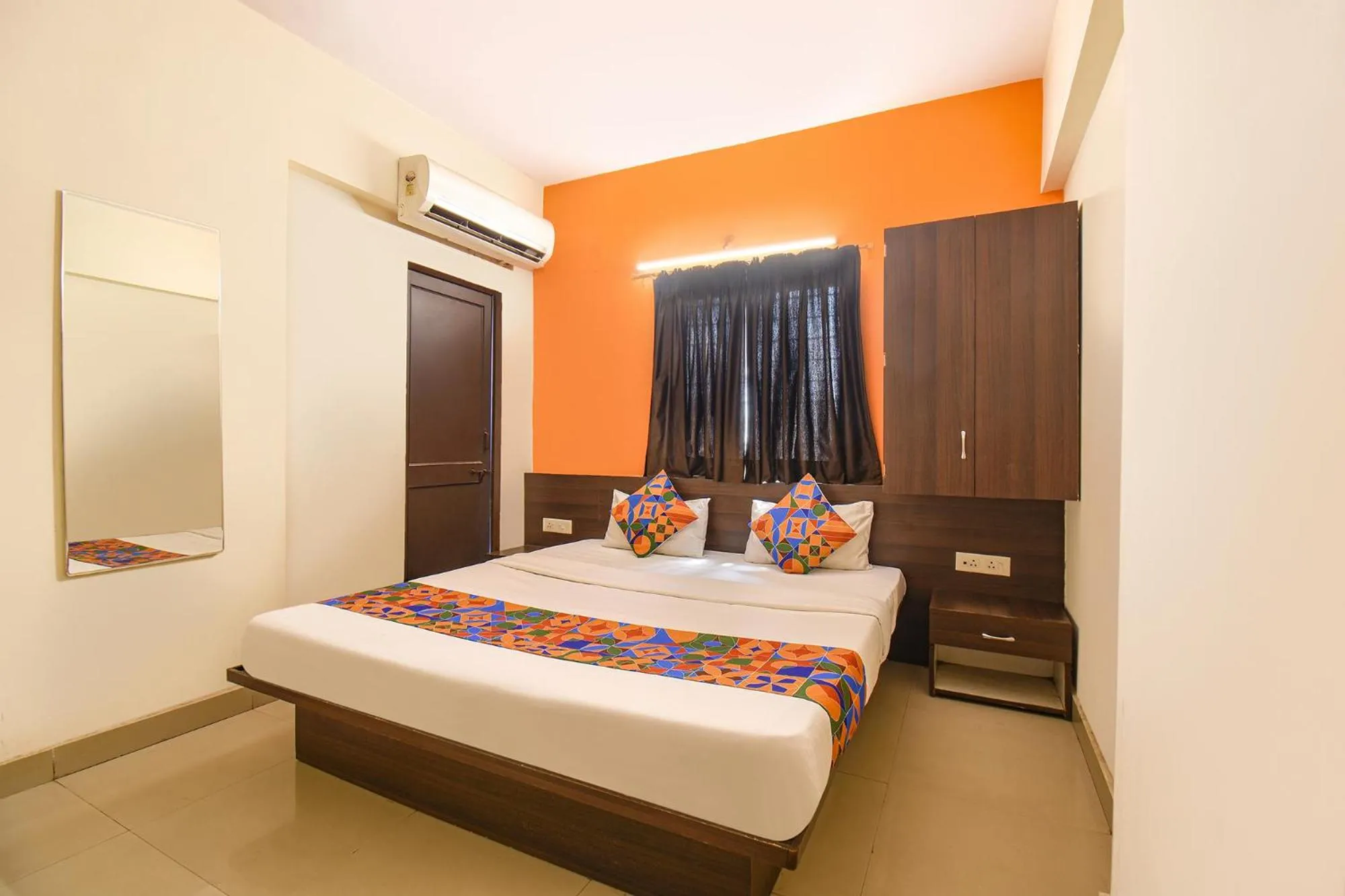 Bed in FabExpress Comfort Executive - Nr Butterfly Park - Hinjawadi