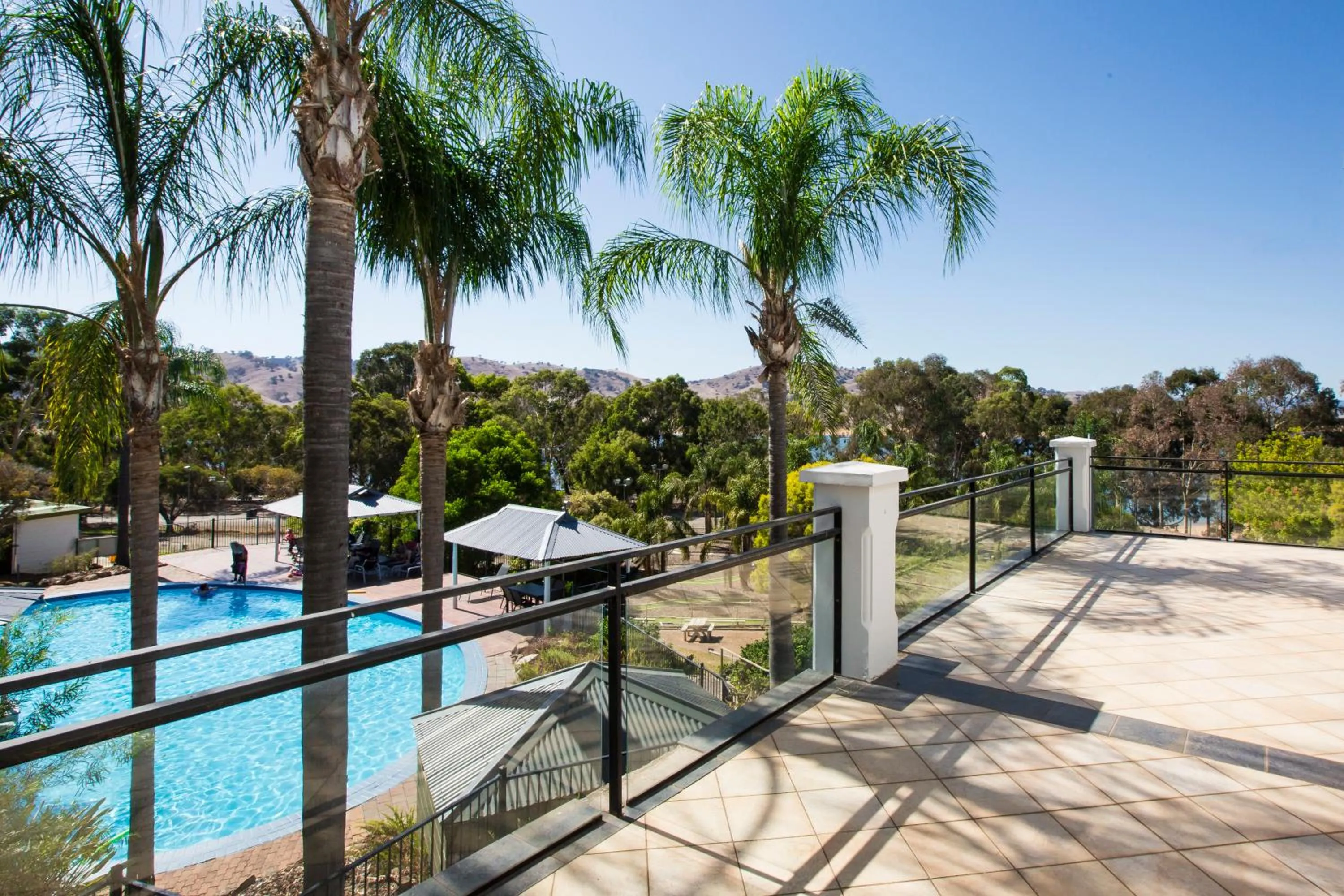 Pool view in Lake Hume Resort