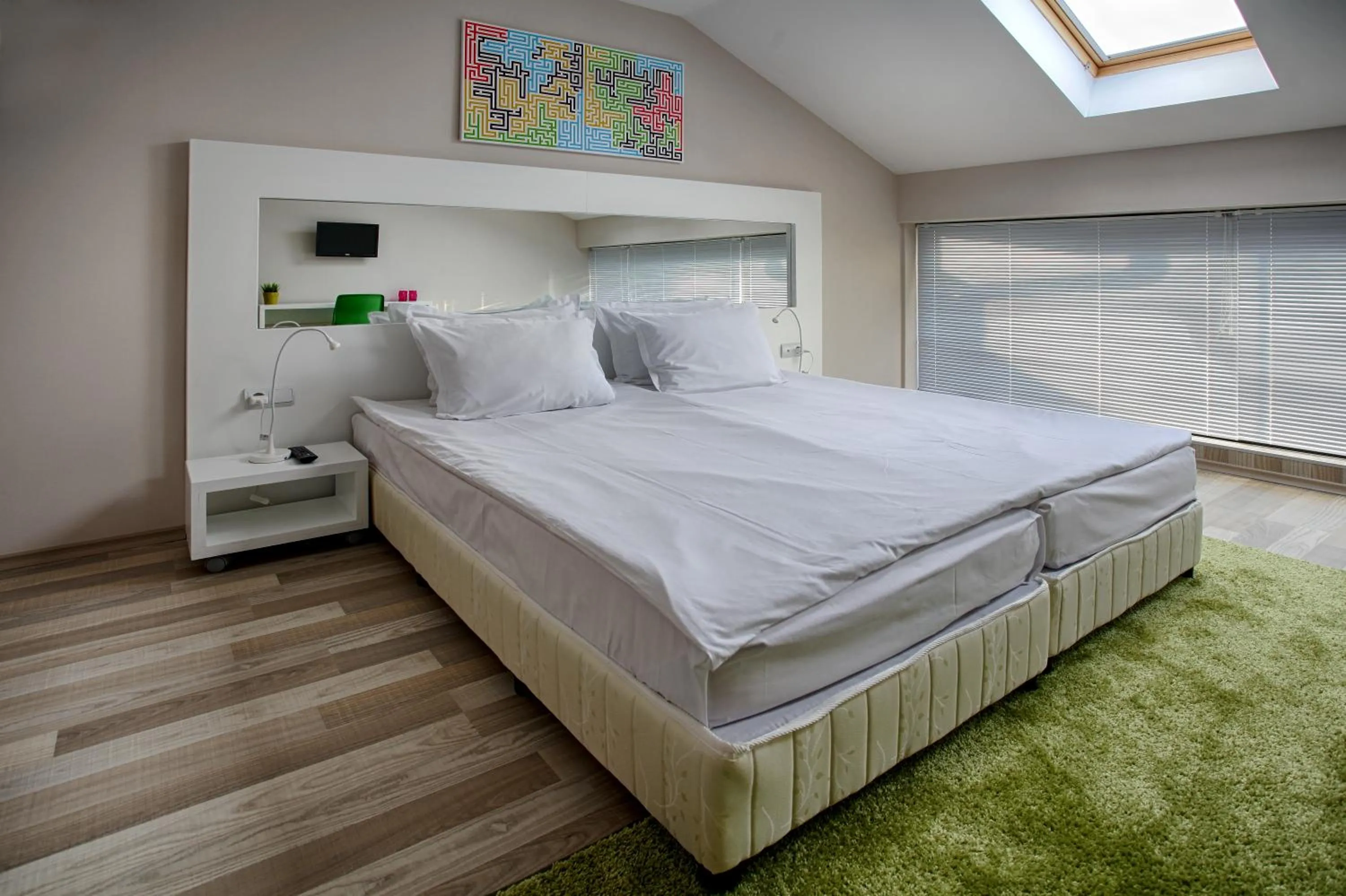 Bedroom, Bed in Executive Rooms and Suites Play