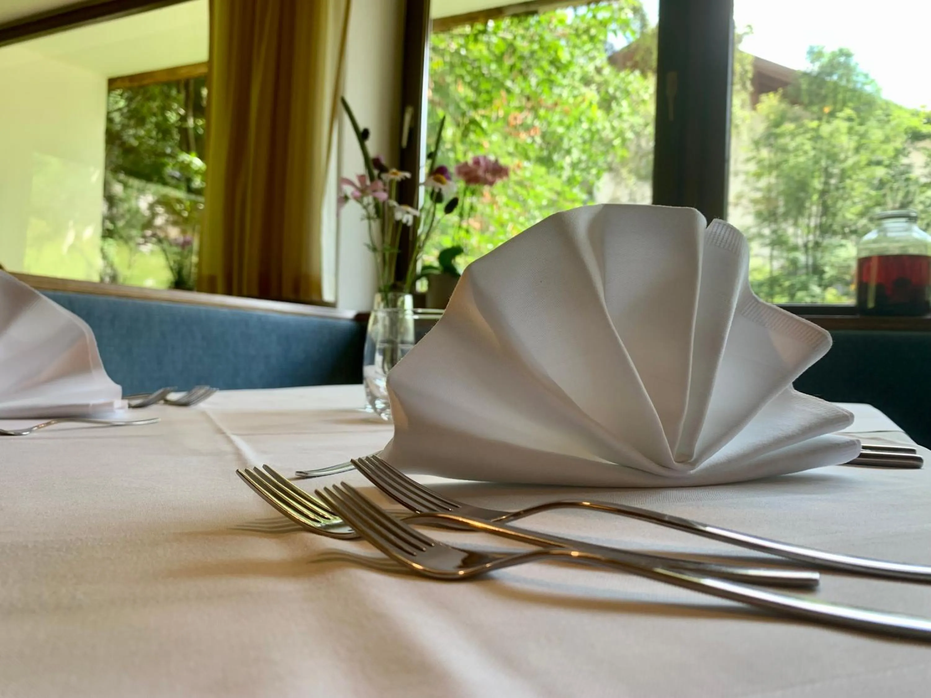 Restaurant/places to eat in Hotel Zirbenhof