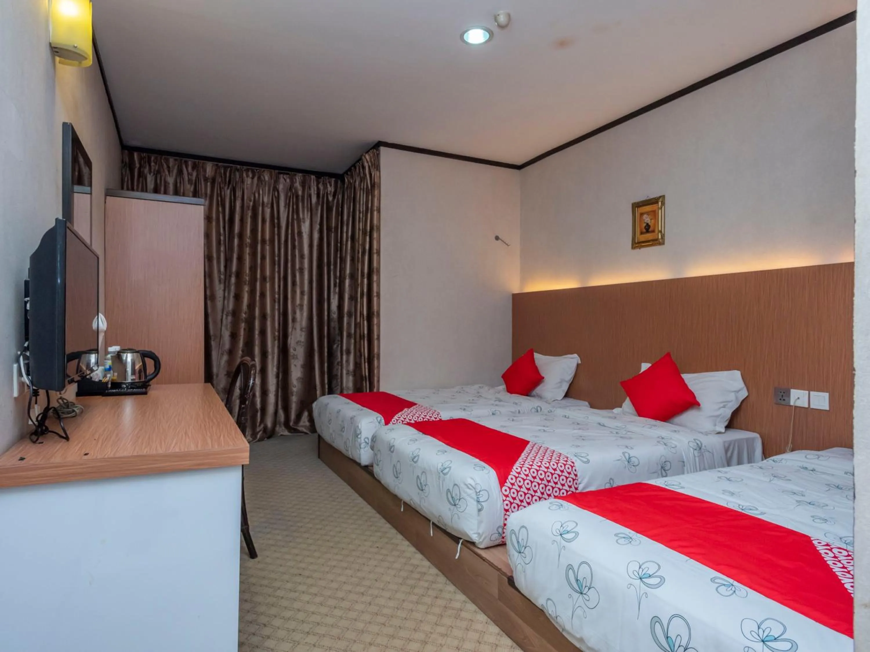 Bedroom in Hotel Suan Bee Sutera