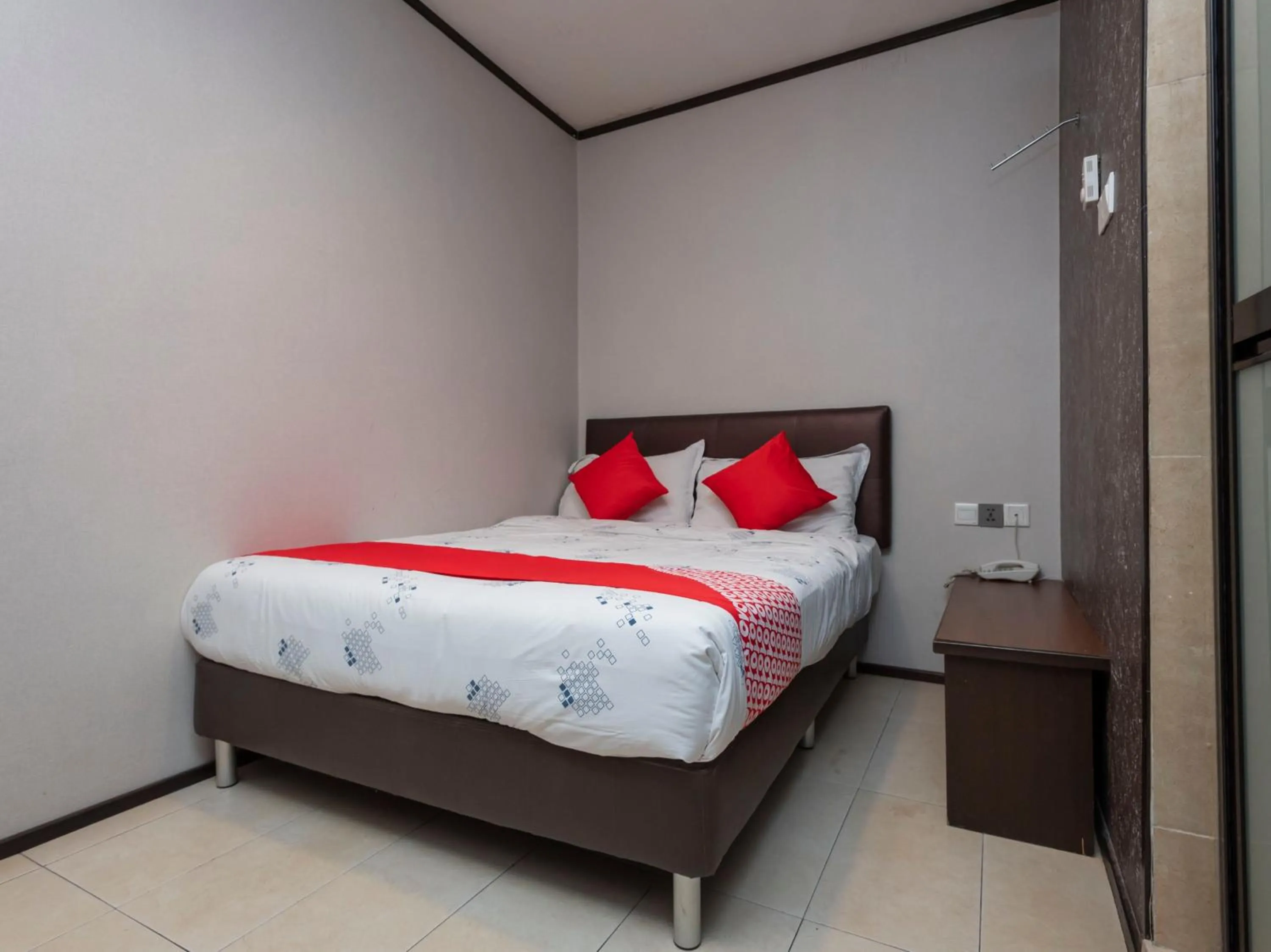 Bedroom in Hotel Suan Bee Sutera