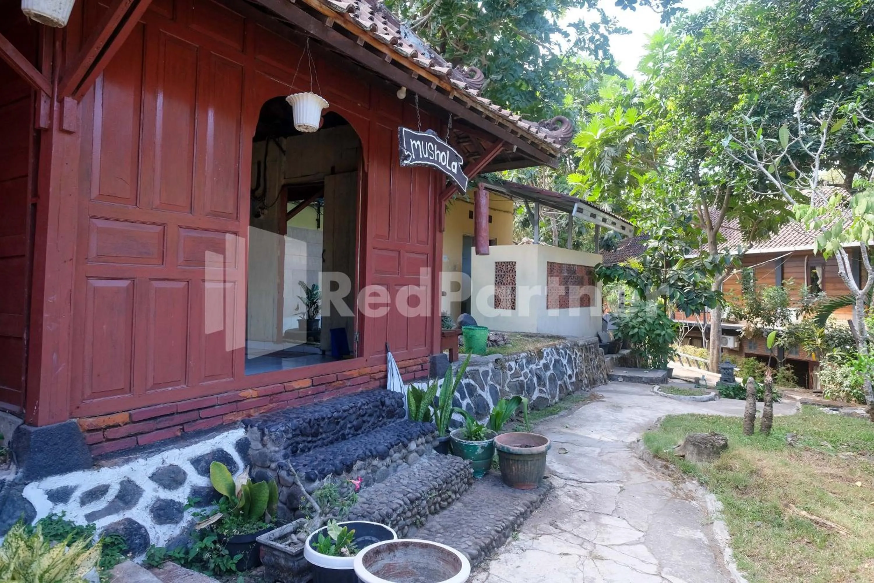 Property building in Kebon Krapyak Cottage Syariah Mitra RedDoorz near Stadion Maguwoharjo