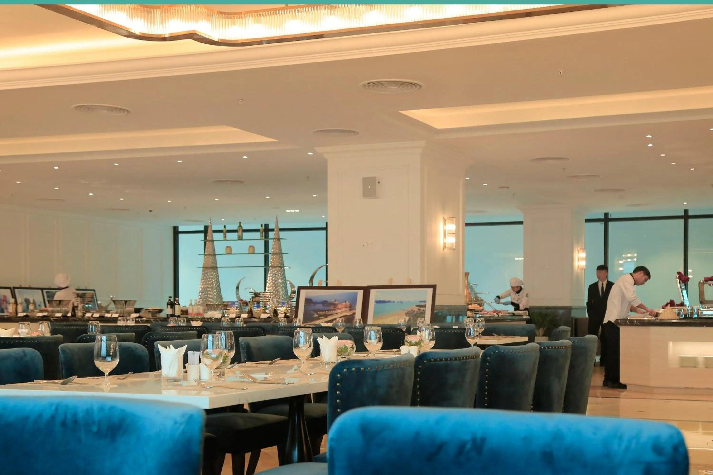 Restaurant/places to eat in FLC Halong Bay Golf Club & Luxury Resort