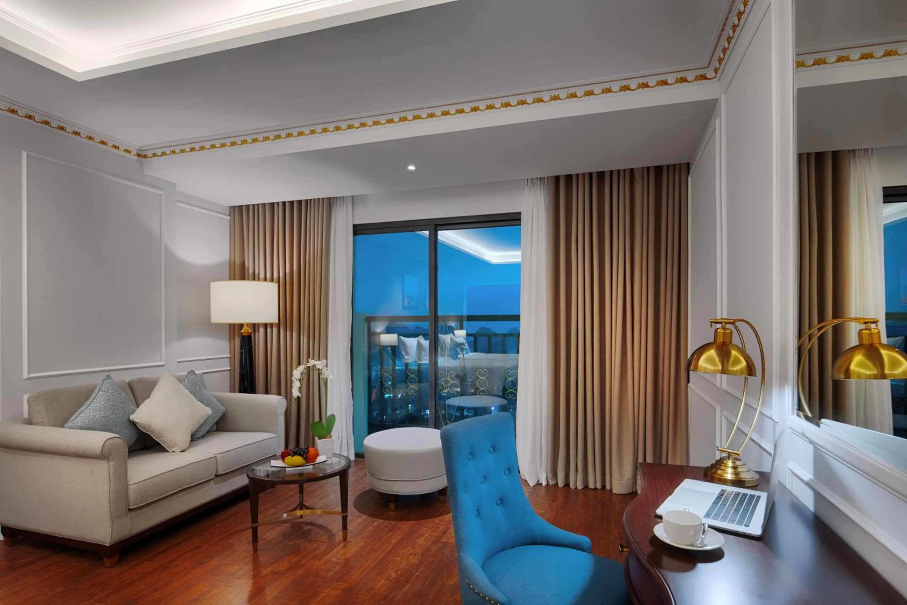 Seating area in FLC Halong Bay Golf Club & Luxury Resort