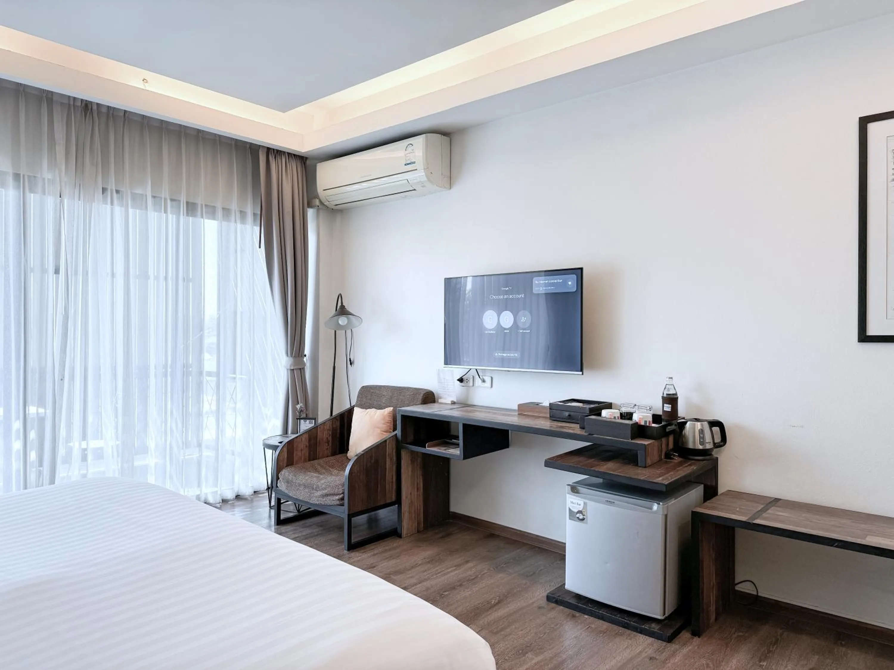 TV and multimedia, Bed in Amphawa Nanon Hotel