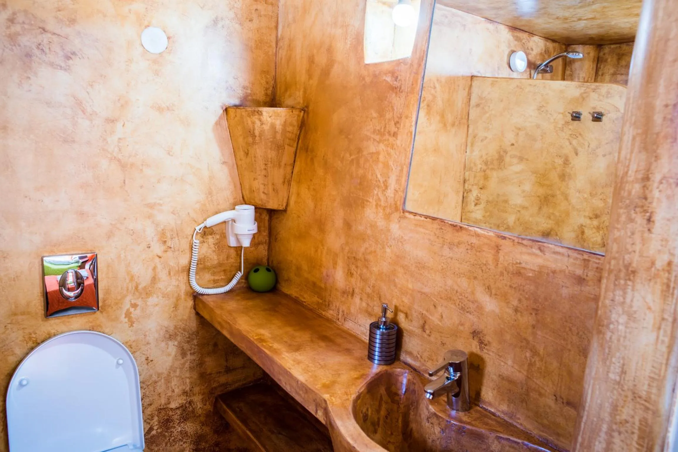 Bathroom in Studio Paul's