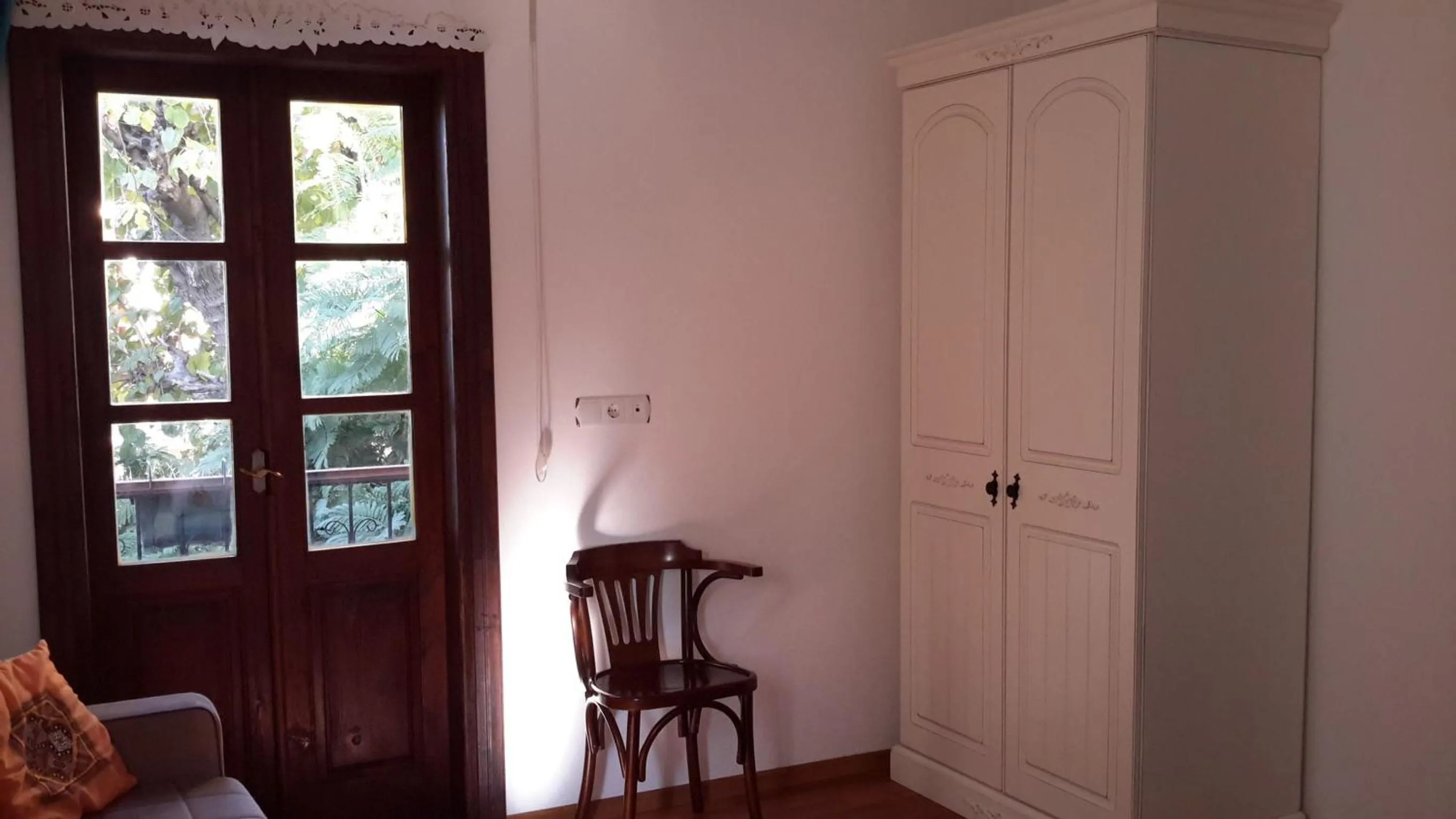 Photo of the whole room in Sibel Hotel