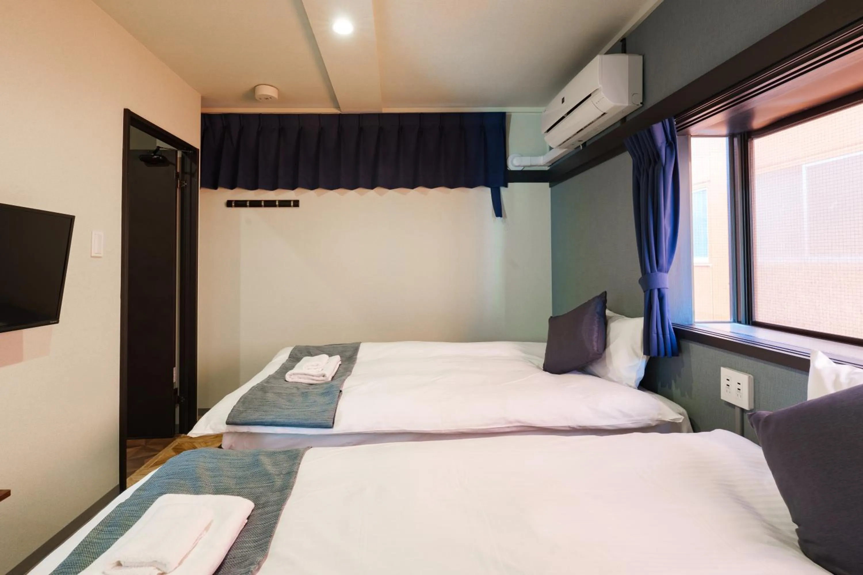 Photo of the whole room, Bed in YAMATO - DOYANEN HOTELs