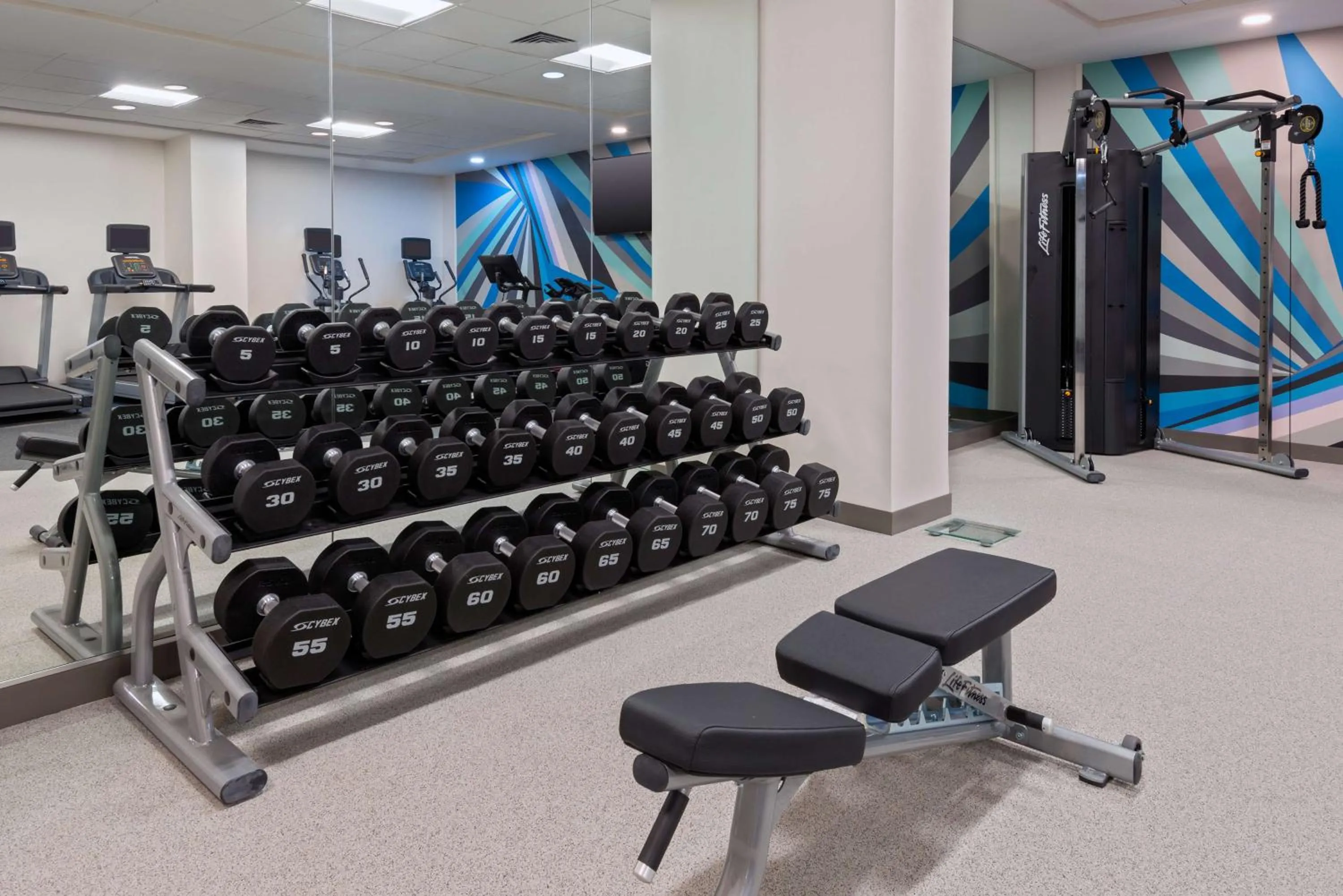 Fitness centre/facilities in Hilton Garden Inn Charlotte Uptown