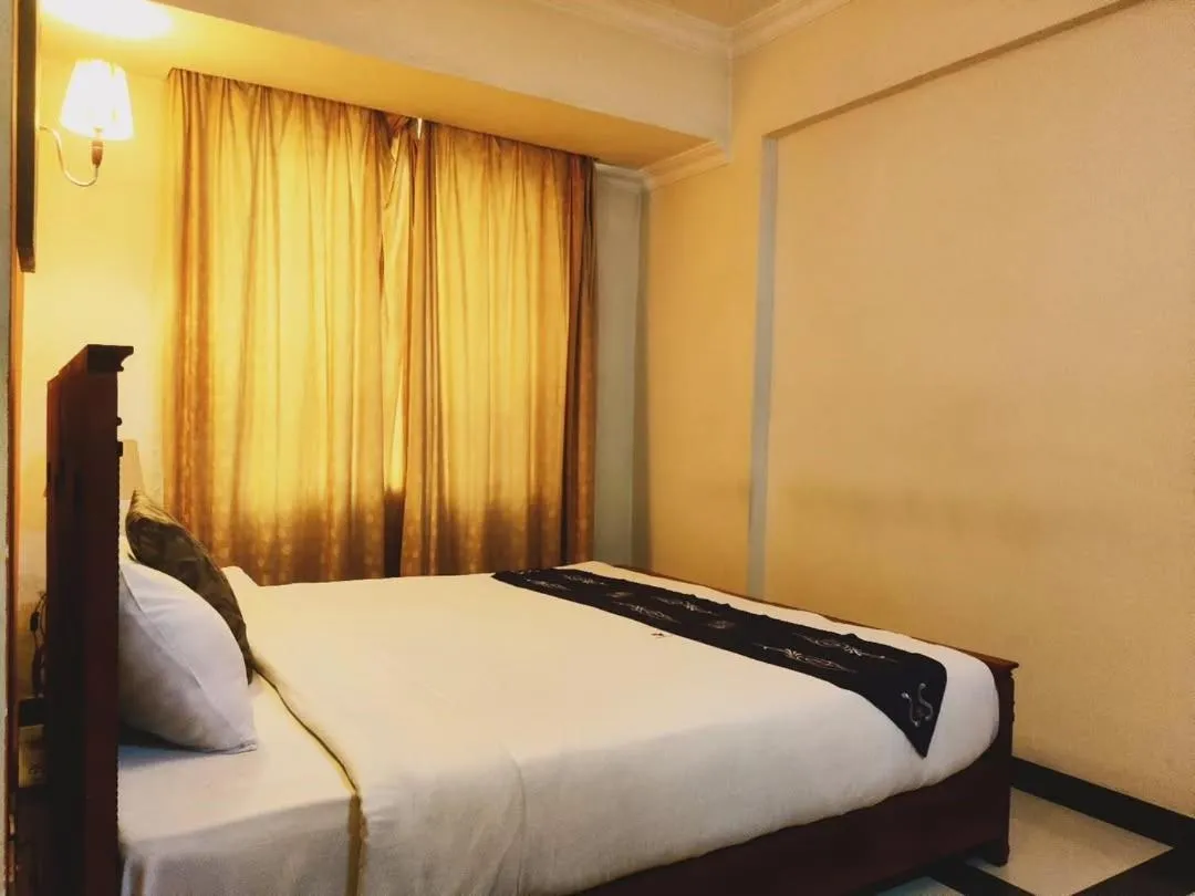 Bed in Hotel Nikko Towers