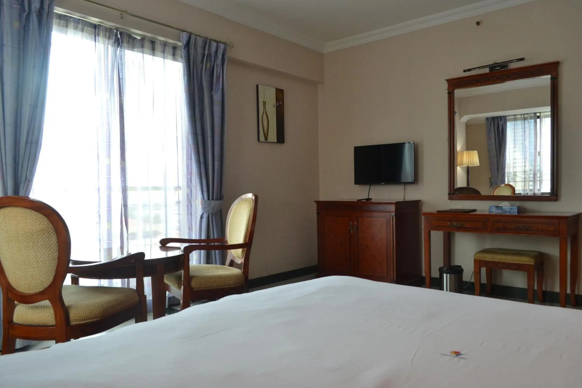 Bed in Hotel Nikko Towers