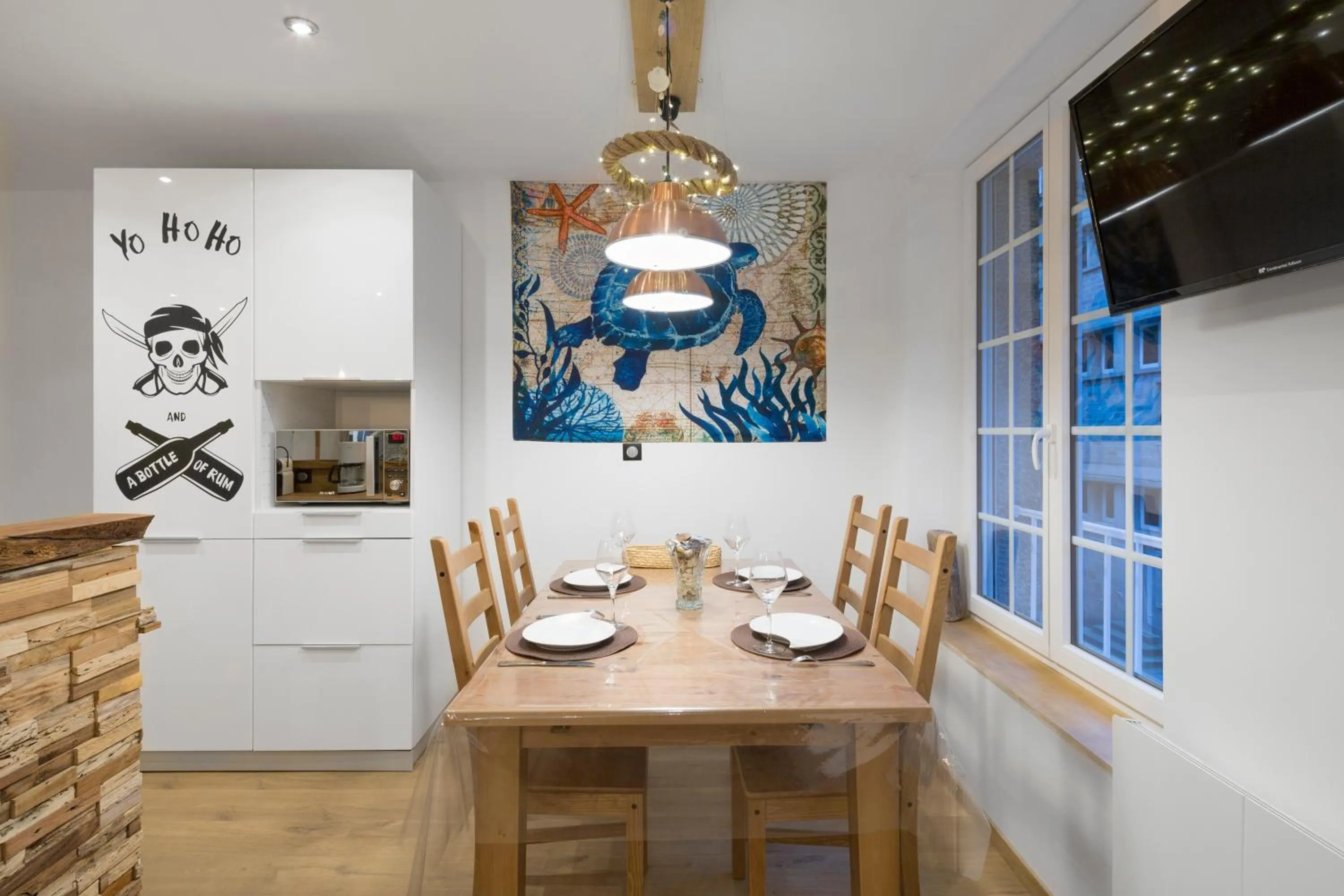 Dining area in La Cordee by Cocoonr