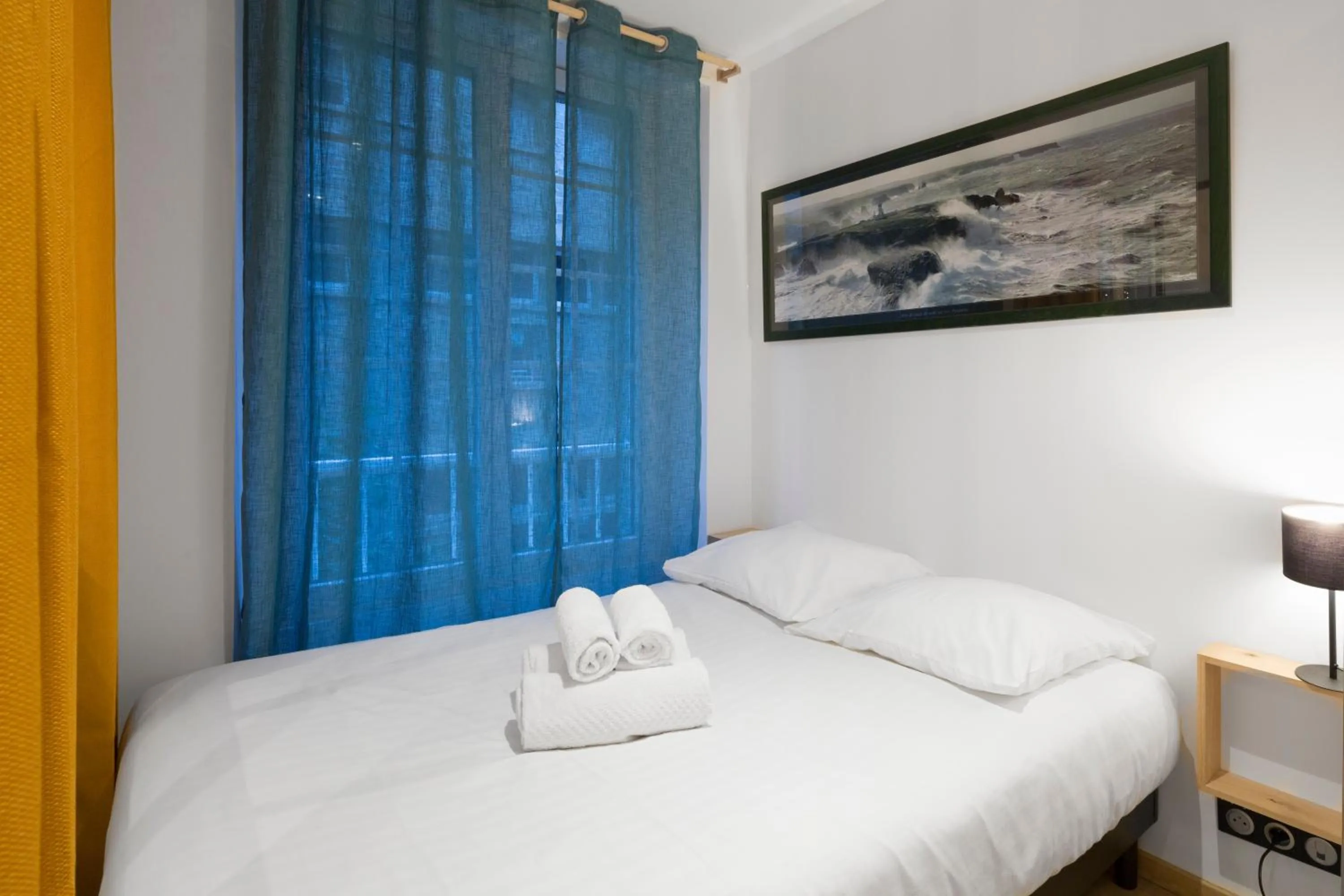 Bed in La Cordee by Cocoonr