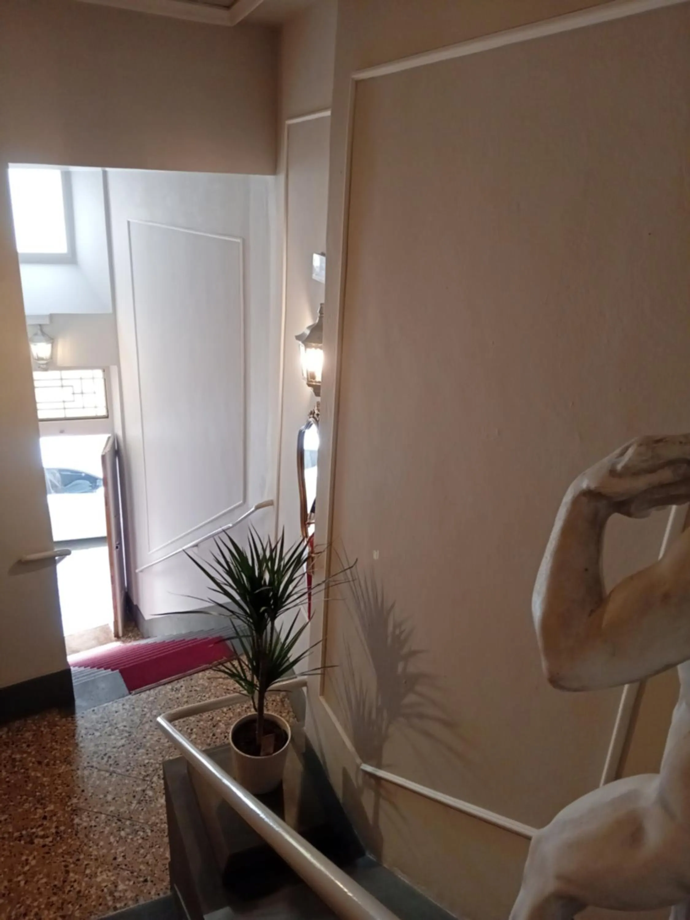 Facade/entrance in Hotel Tourist House