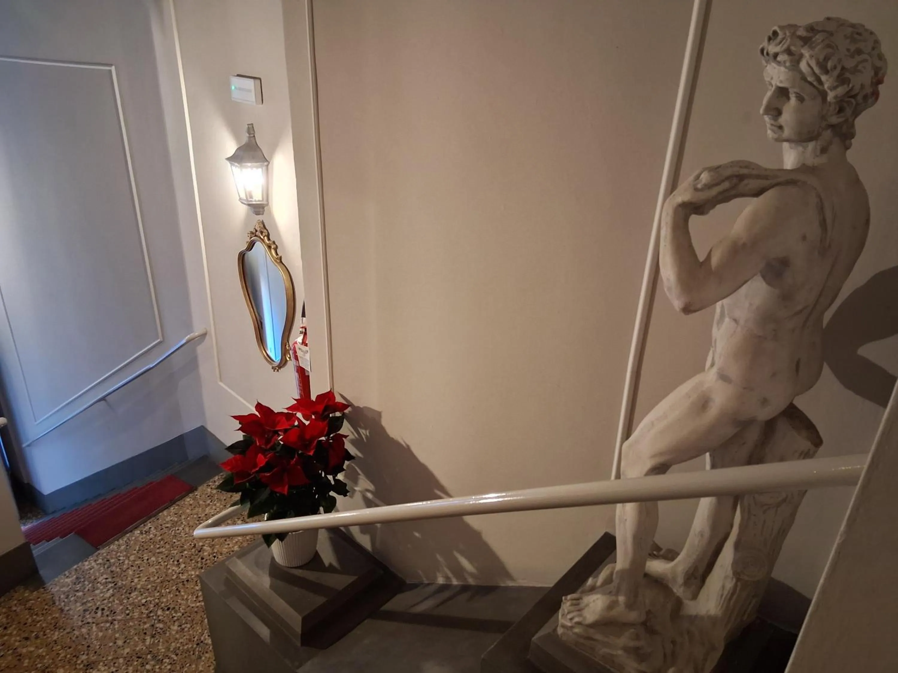 Facade/entrance in Hotel Tourist House