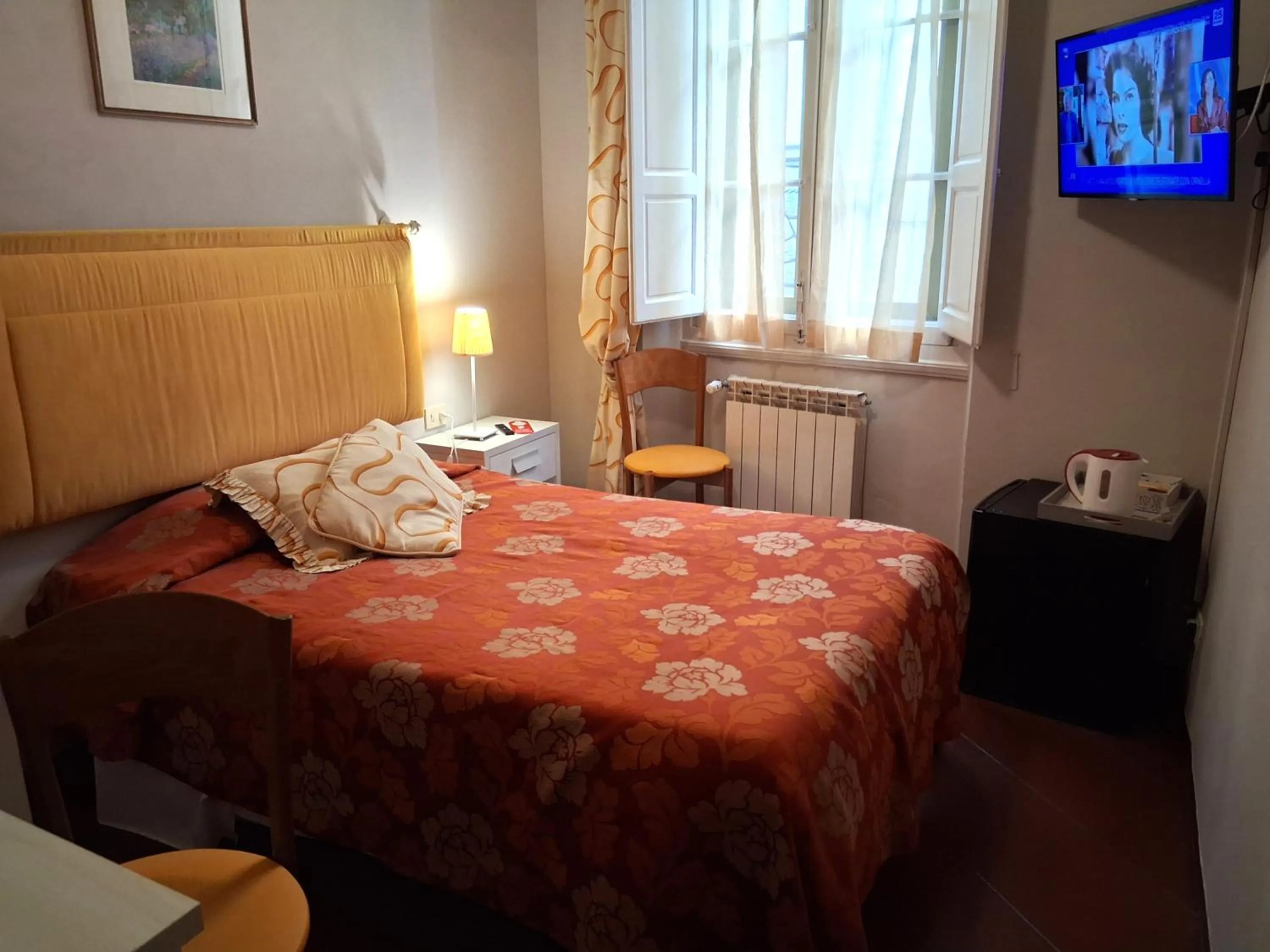 Bed in Hotel Tourist House