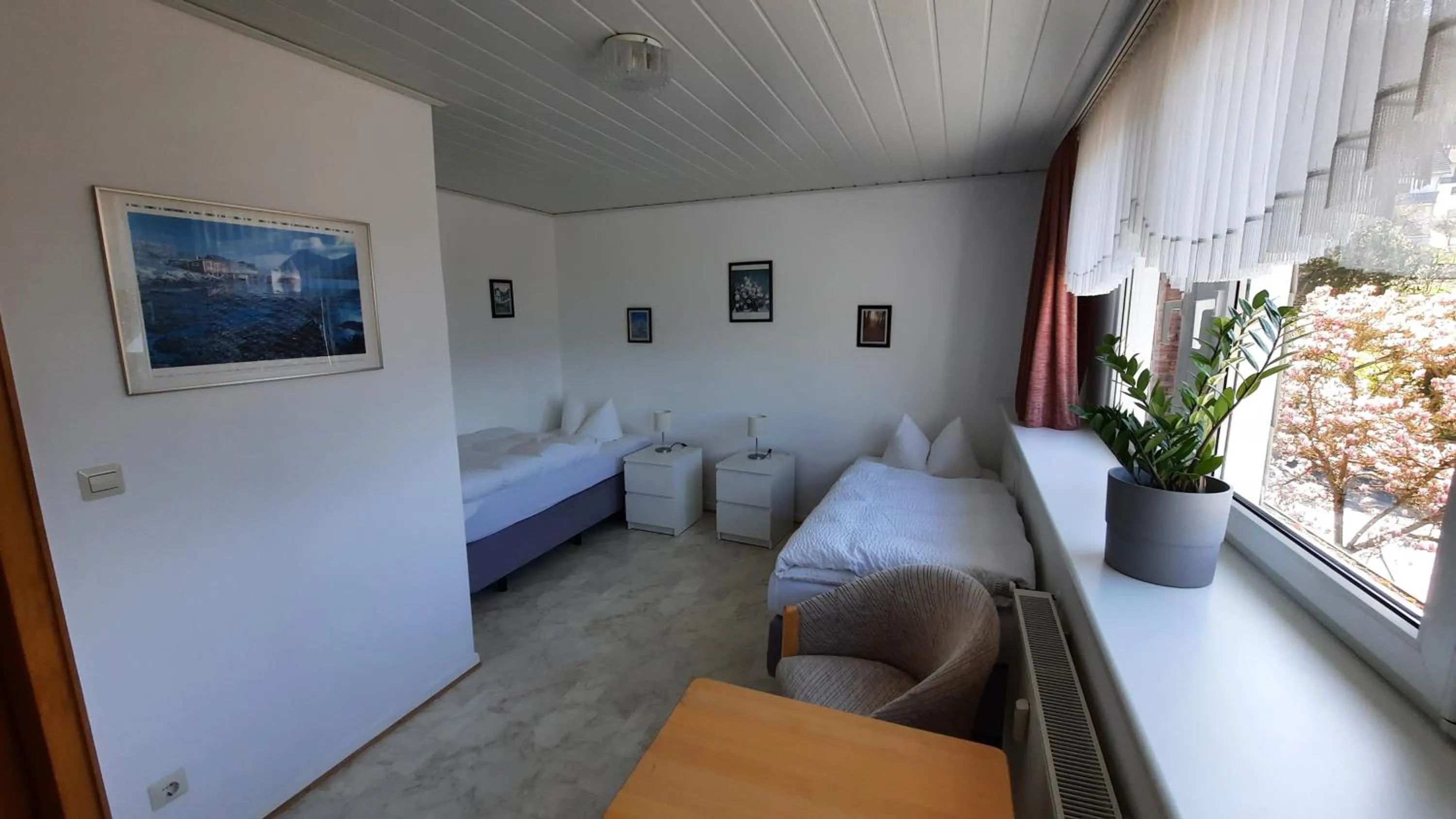 Bed in Pension Schneider