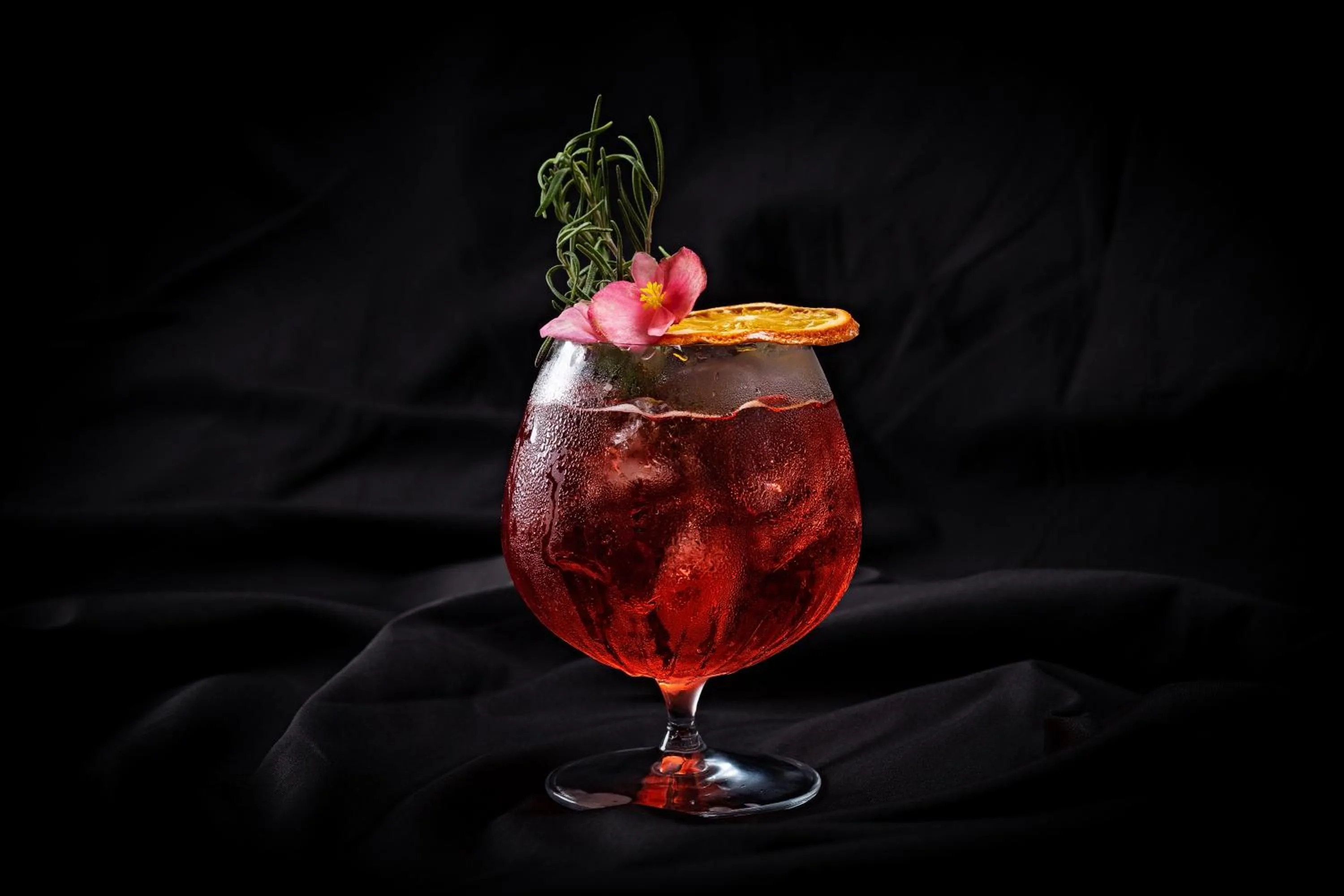 Lounge or bar in The Sense Experience Resort - Preferred Hotels & Resorts