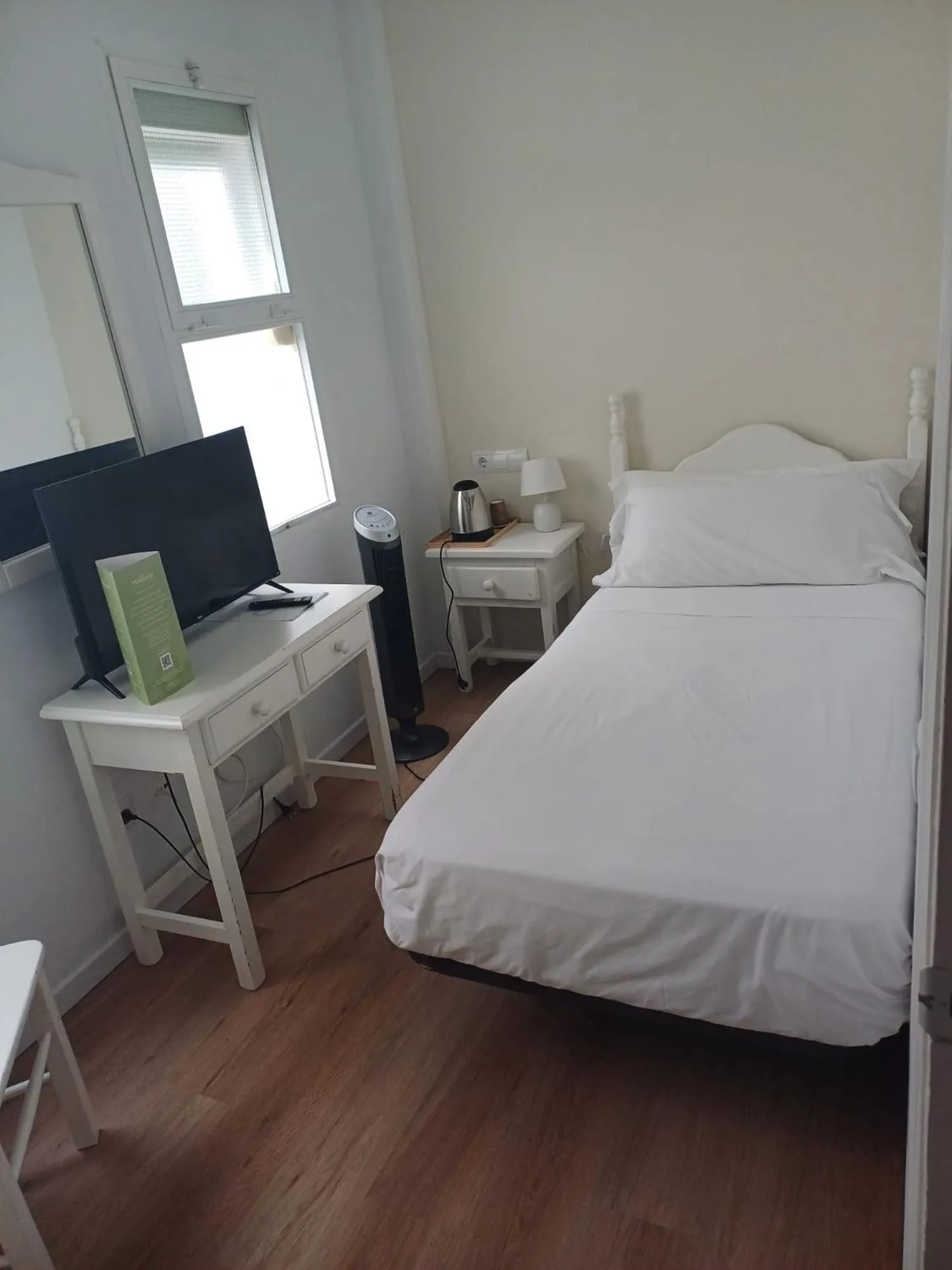 Bed in La Malagueña by Croma