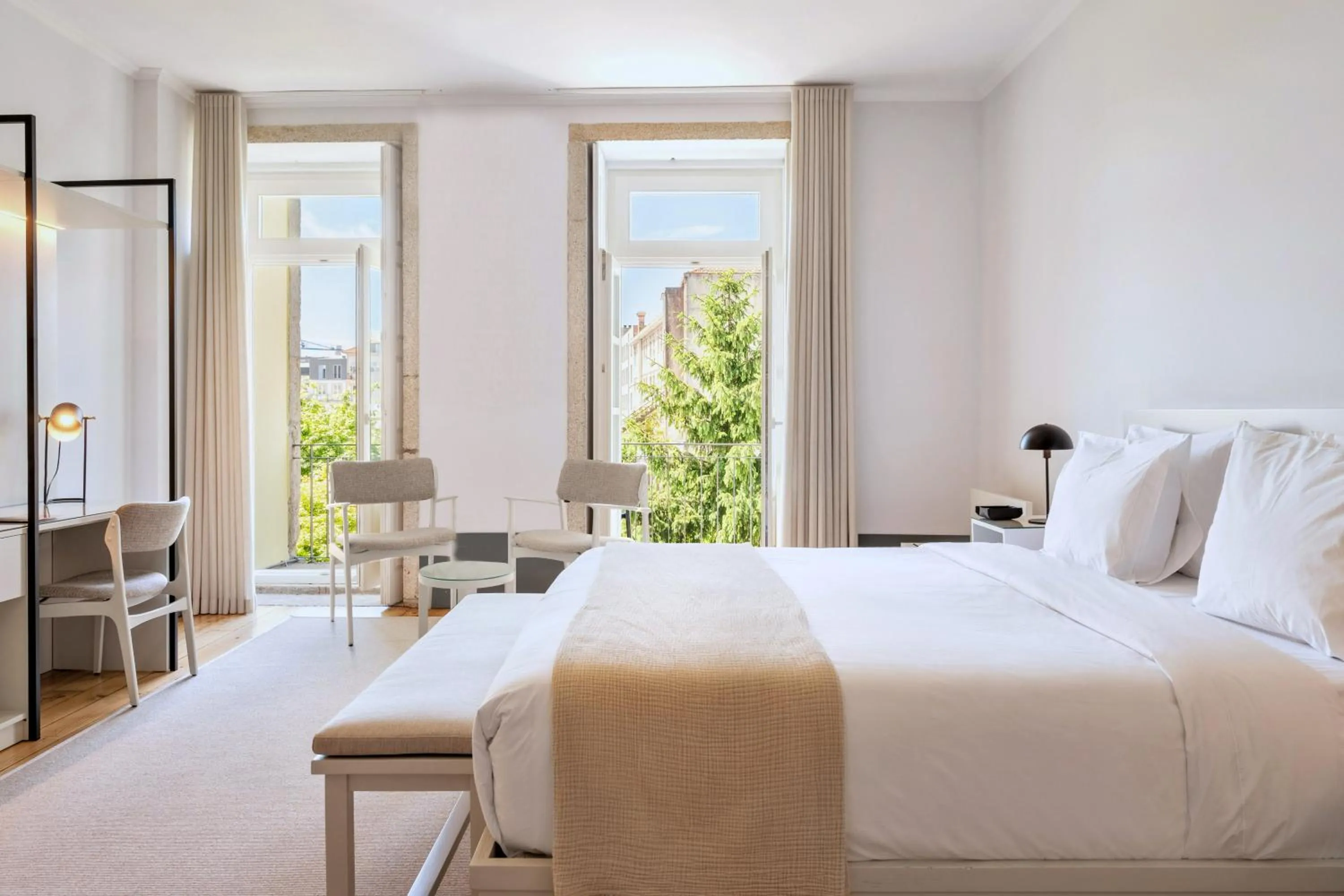 Balcony/Terrace, Bed in Rosa Et Al Townhouse