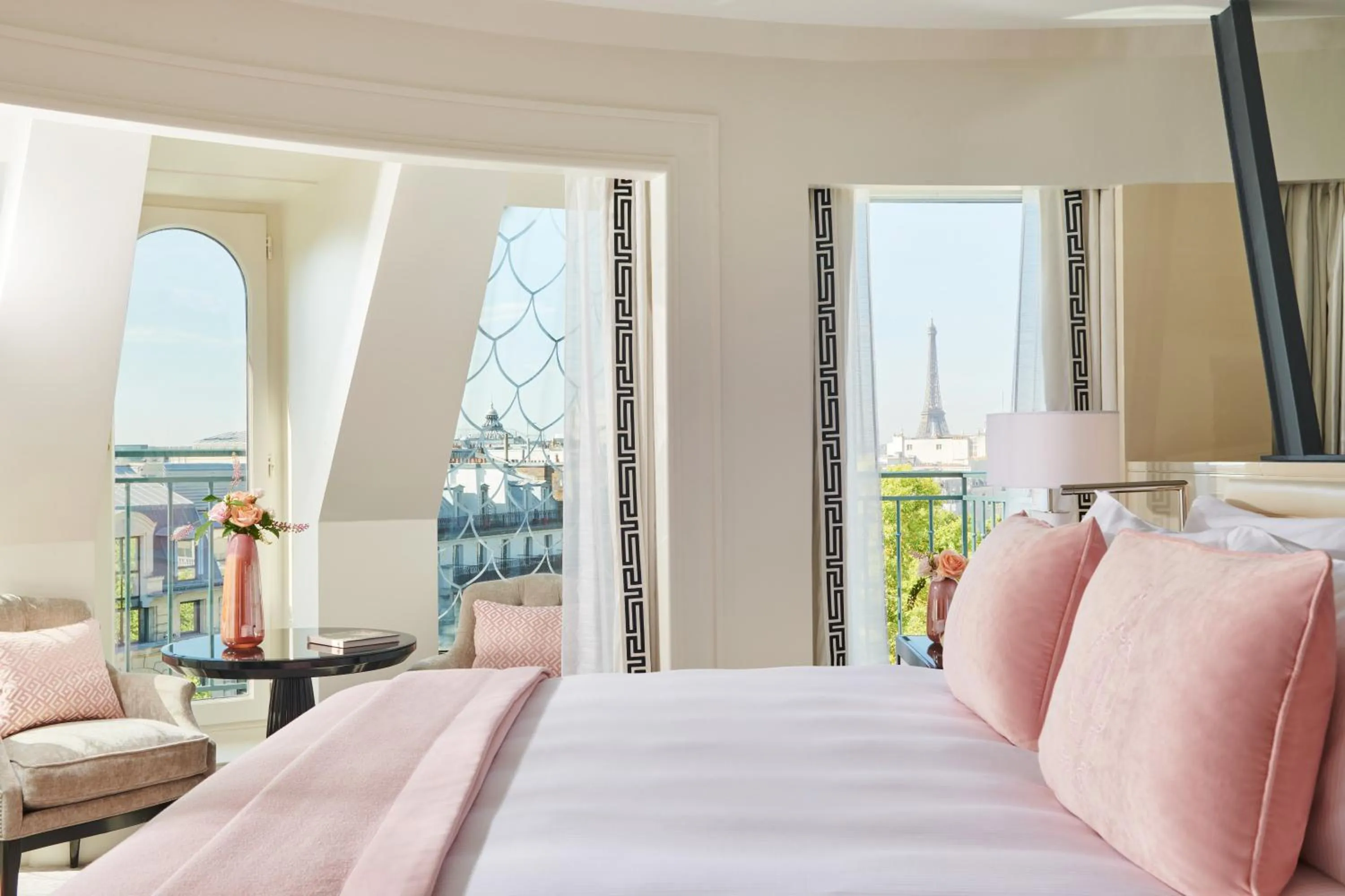 Bedroom, Bed in InterContinental Paris Le Grand by IHG