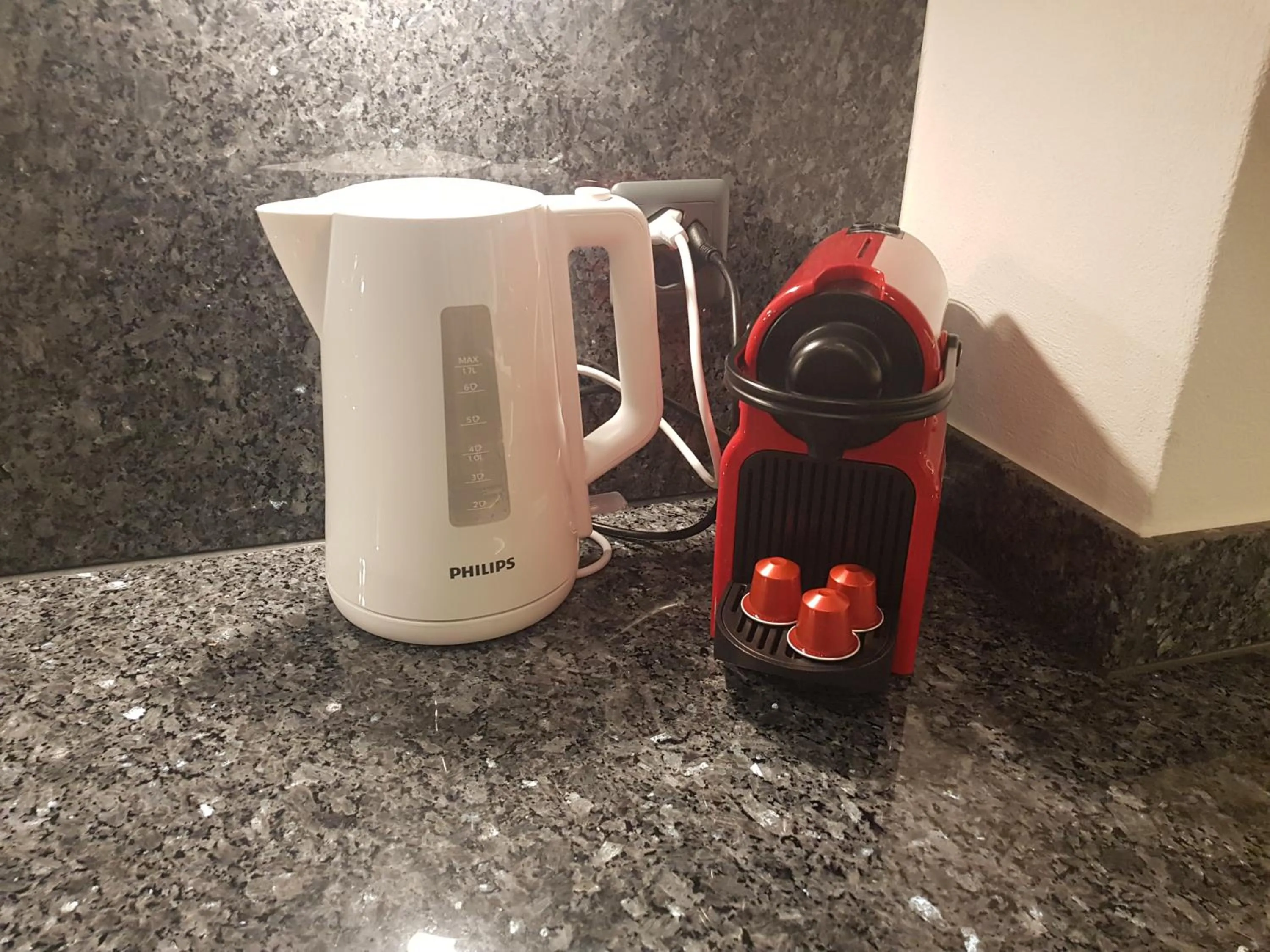 Coffee/tea facilities in Villa Franca E06