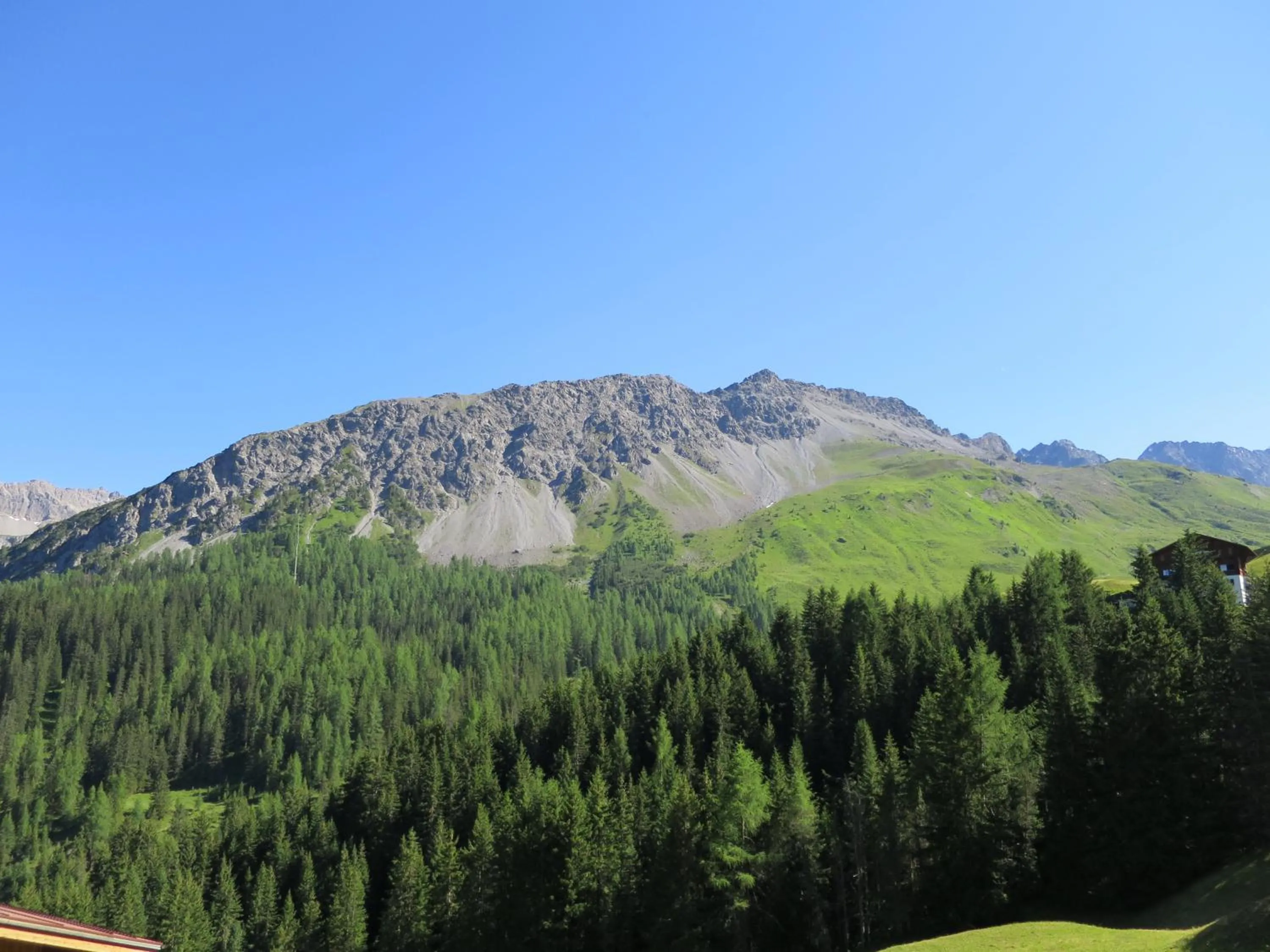 Natural landscape in Villa Franca E06