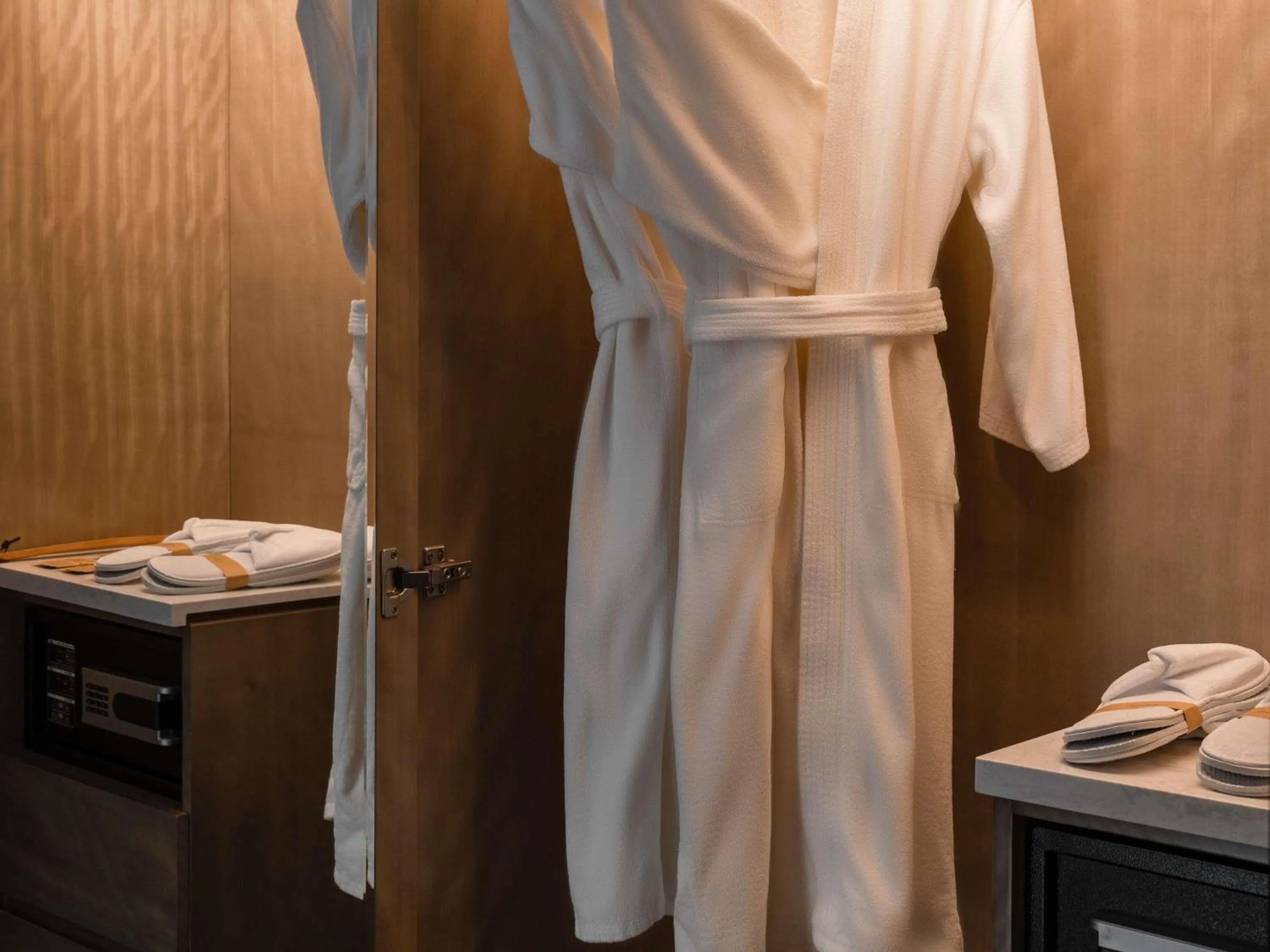 Bedroom in Mövenpick Samarkand