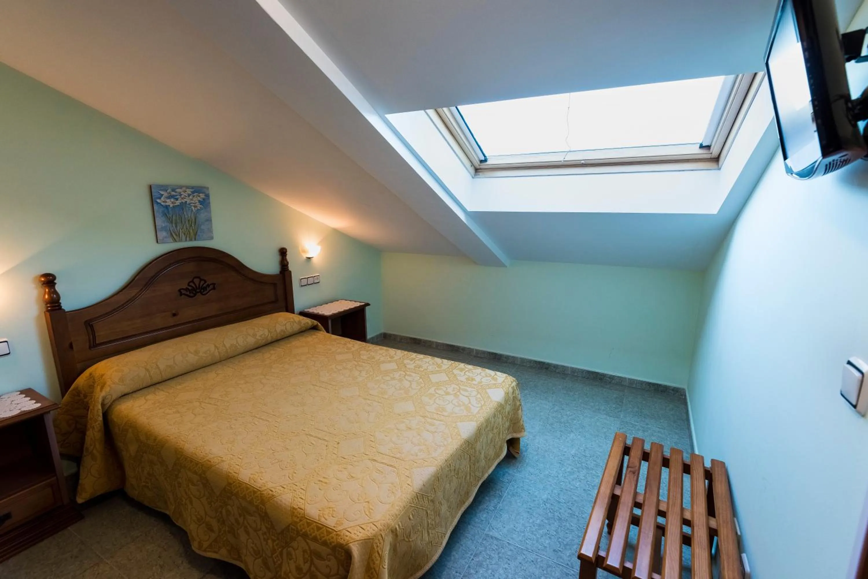 Bed in Hostal O Camouco