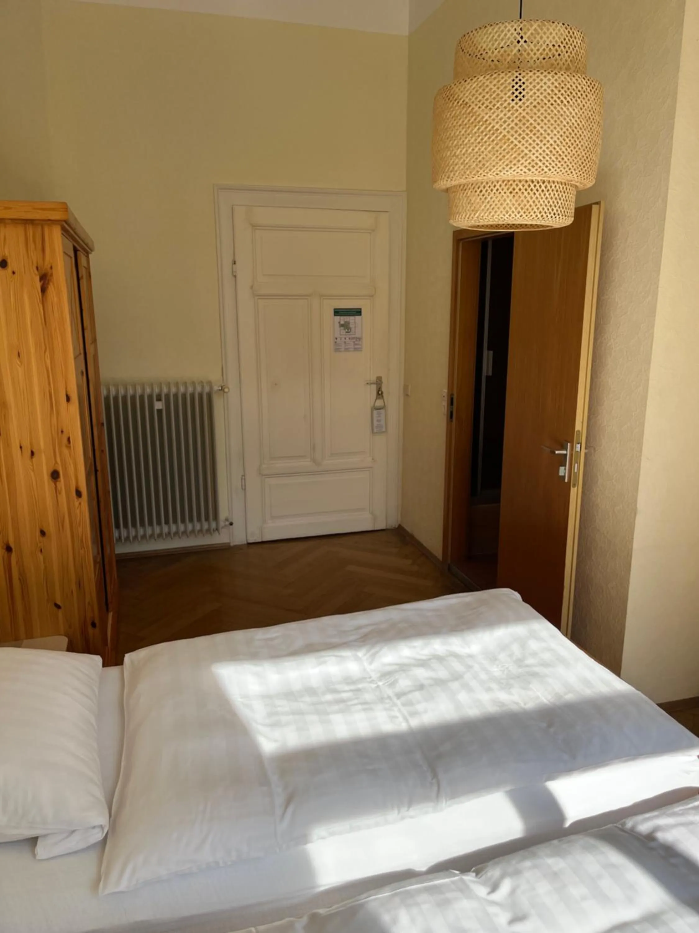 Photo of the whole room, Bed in Hotel Villa Arnold