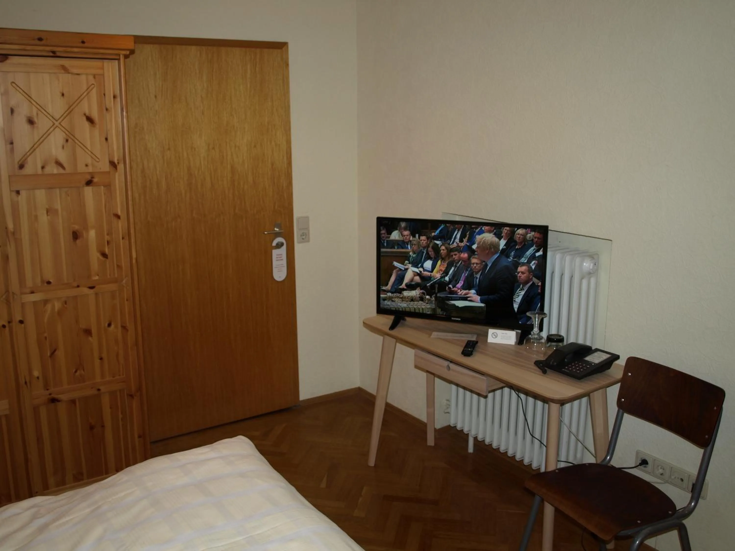 Photo of the whole room, Bed in Hotel Villa Arnold