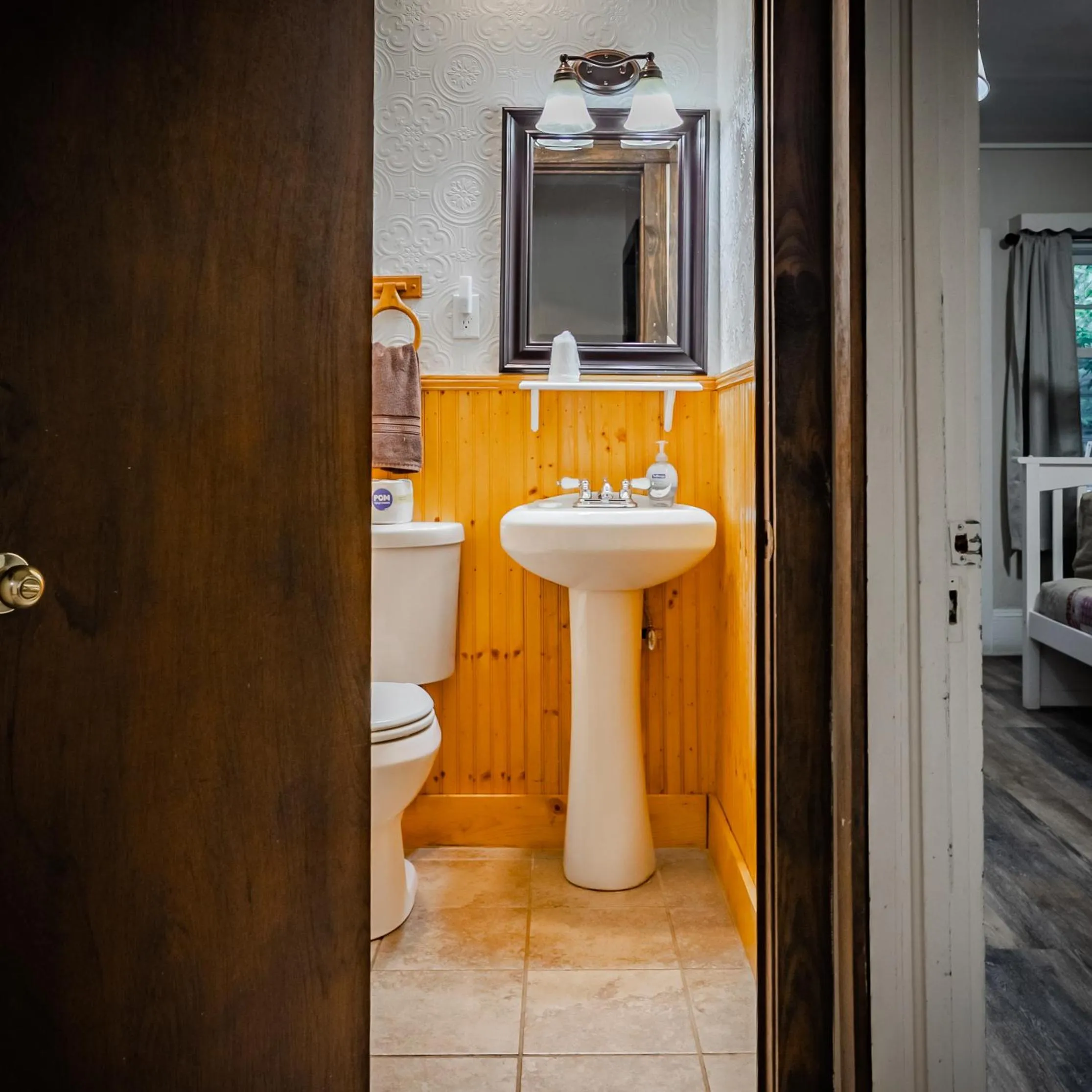 Bathroom in Log Cabin Motor Court